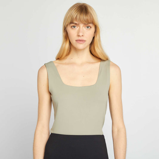 T-shirt stretch à col carré VERT