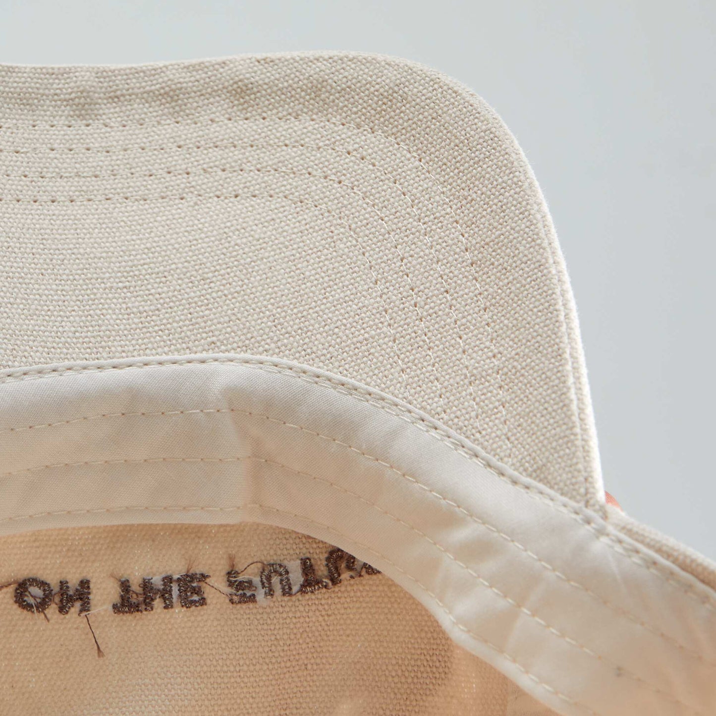 Casquette 'bring on the futur' Beige
