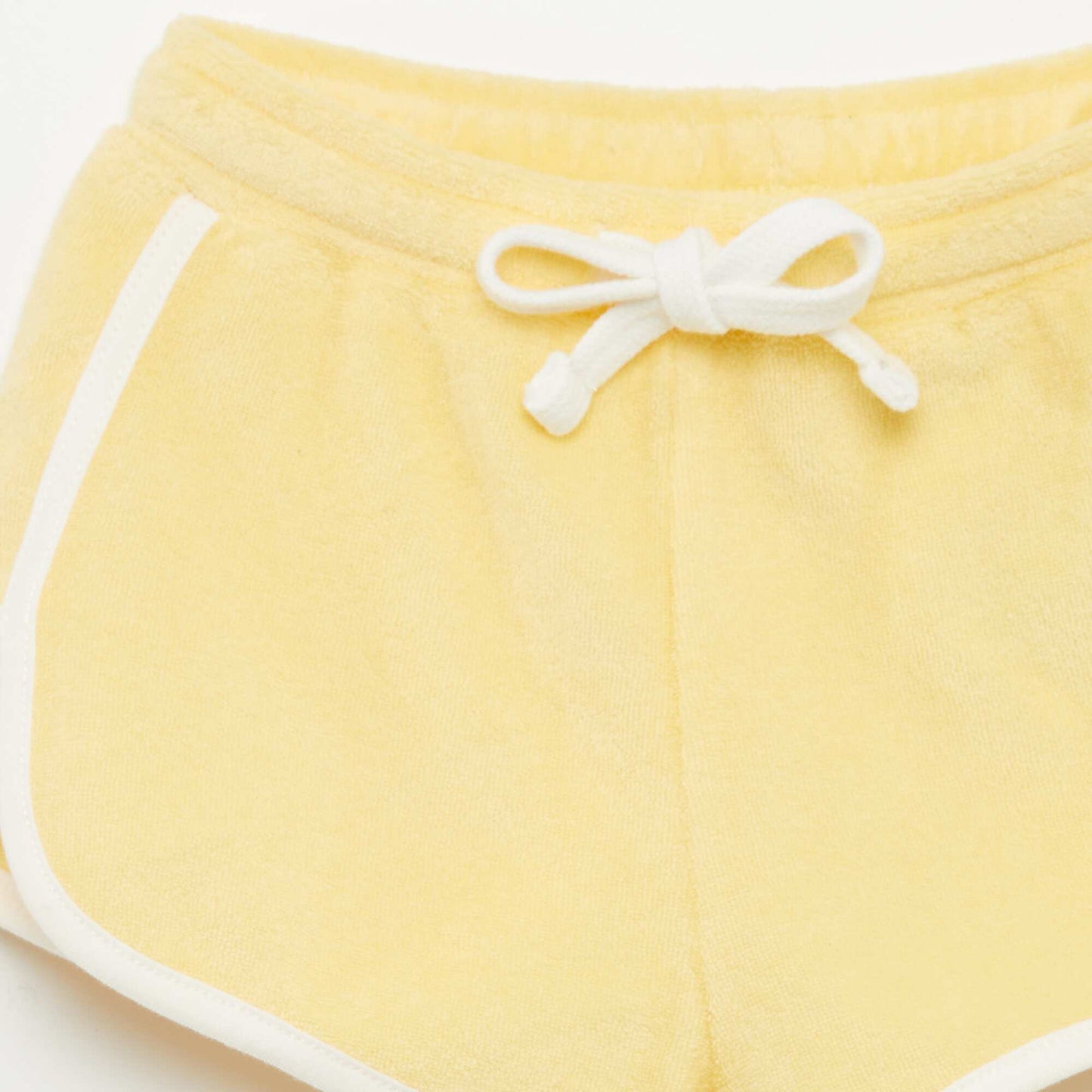 Short en  ponge Jaune