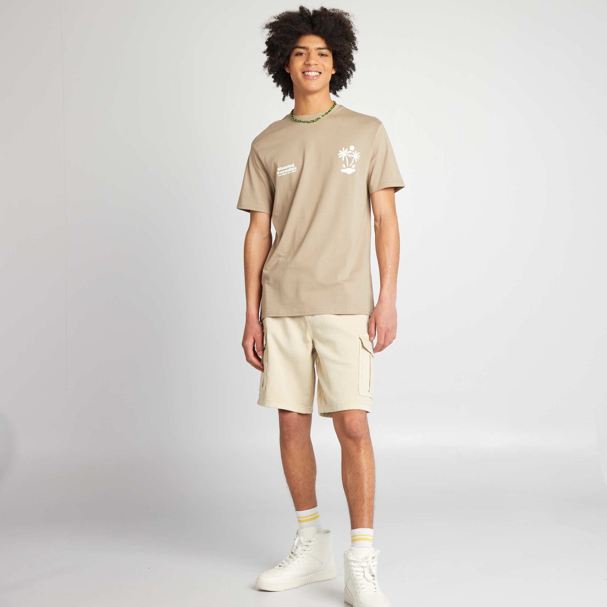 Short avec poches sur les c t s Beige