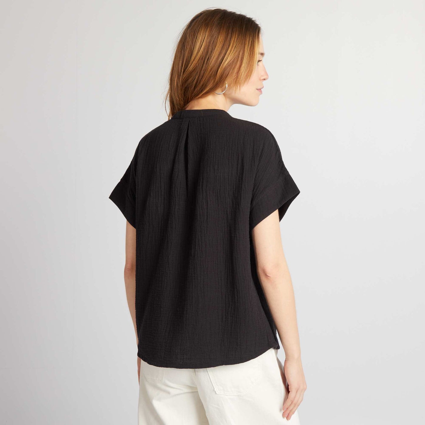 Blouse   manches courtes en gaze de coton noir