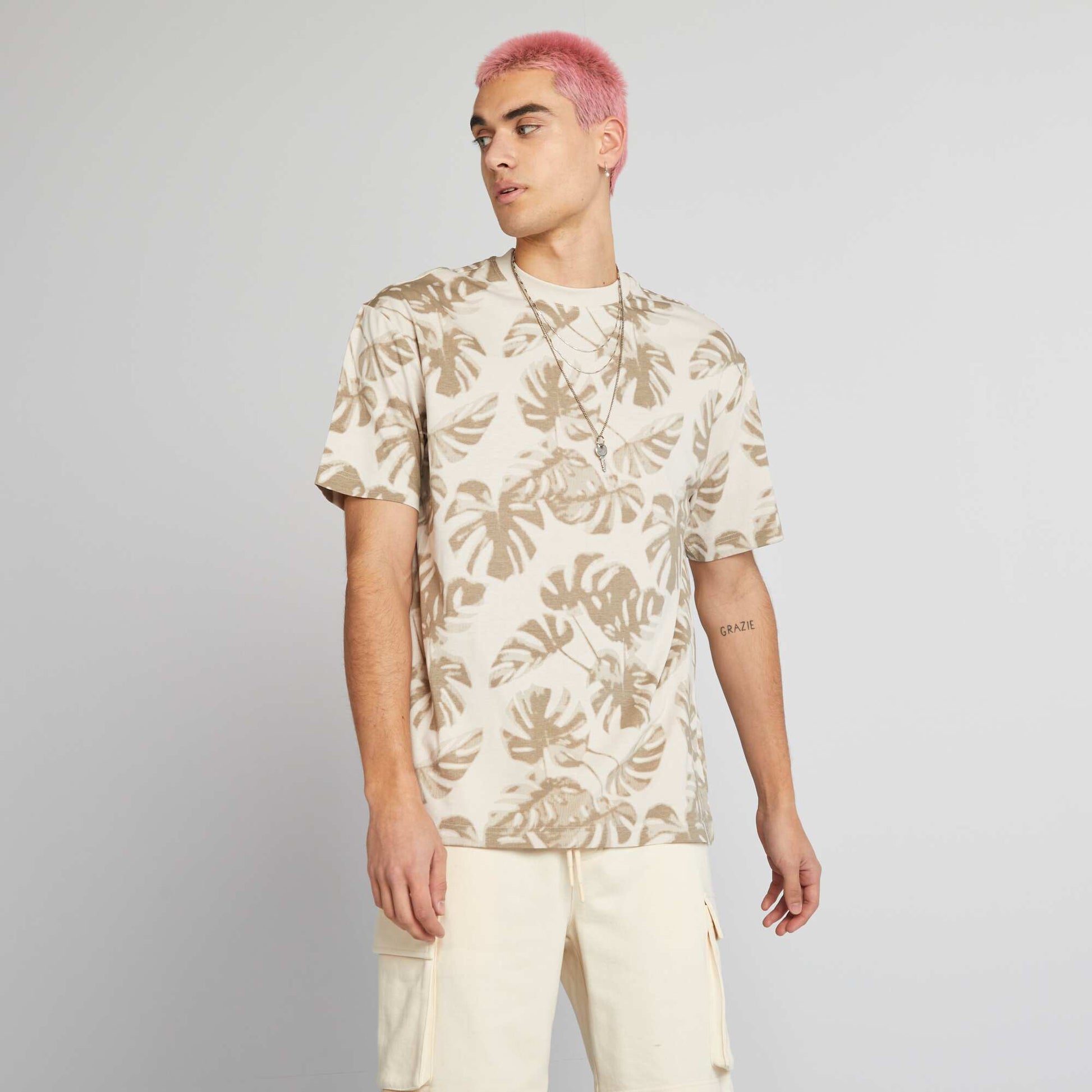 T-shirt col rond avec imprim Beige 'feuilles'