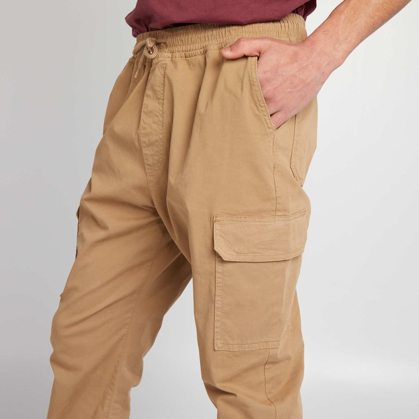 Pantalon avec poches sur les c t s Beige