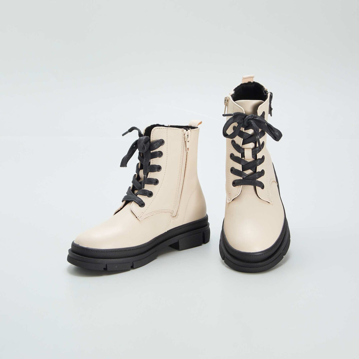 Boots type godillot Beige