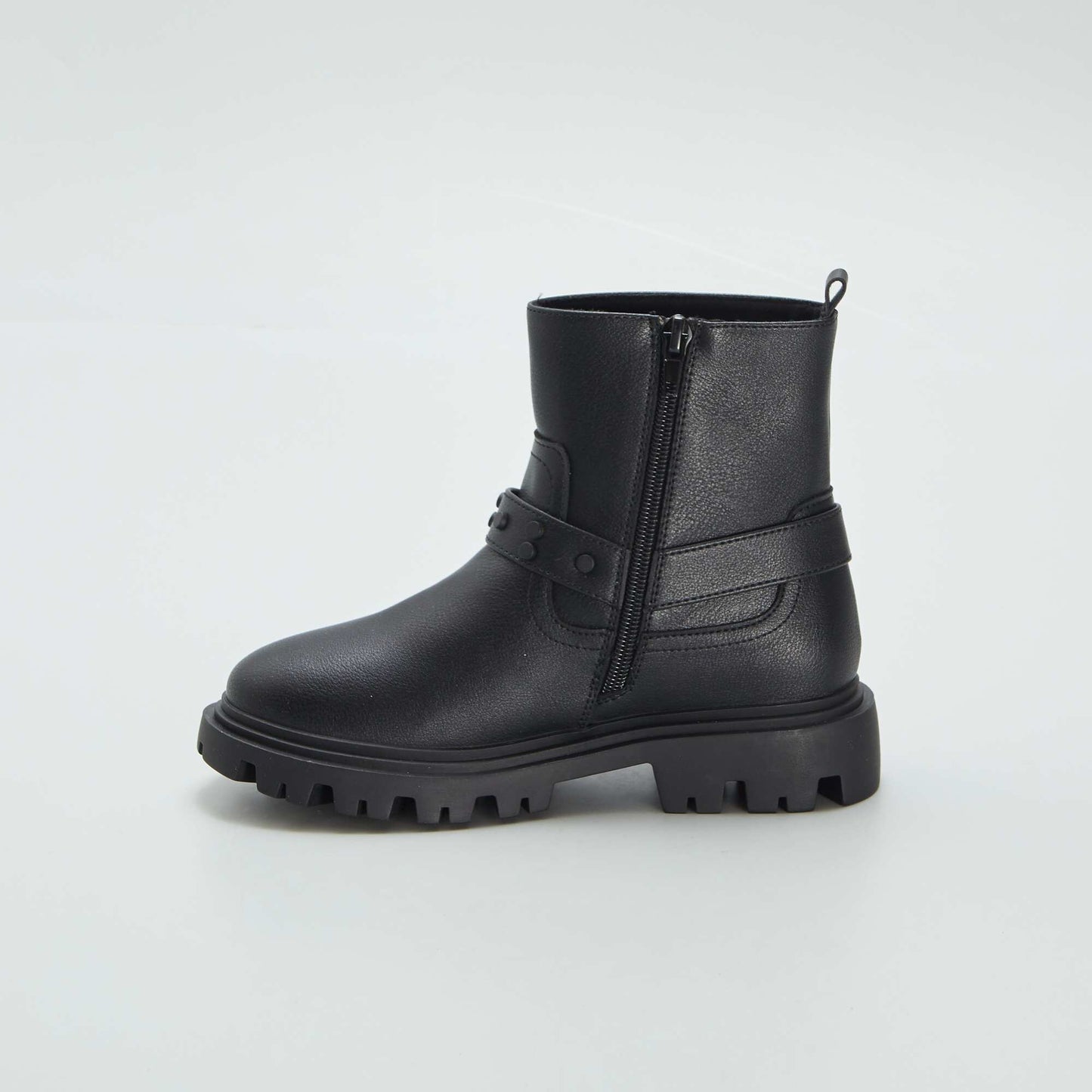 Bottes en simili noir