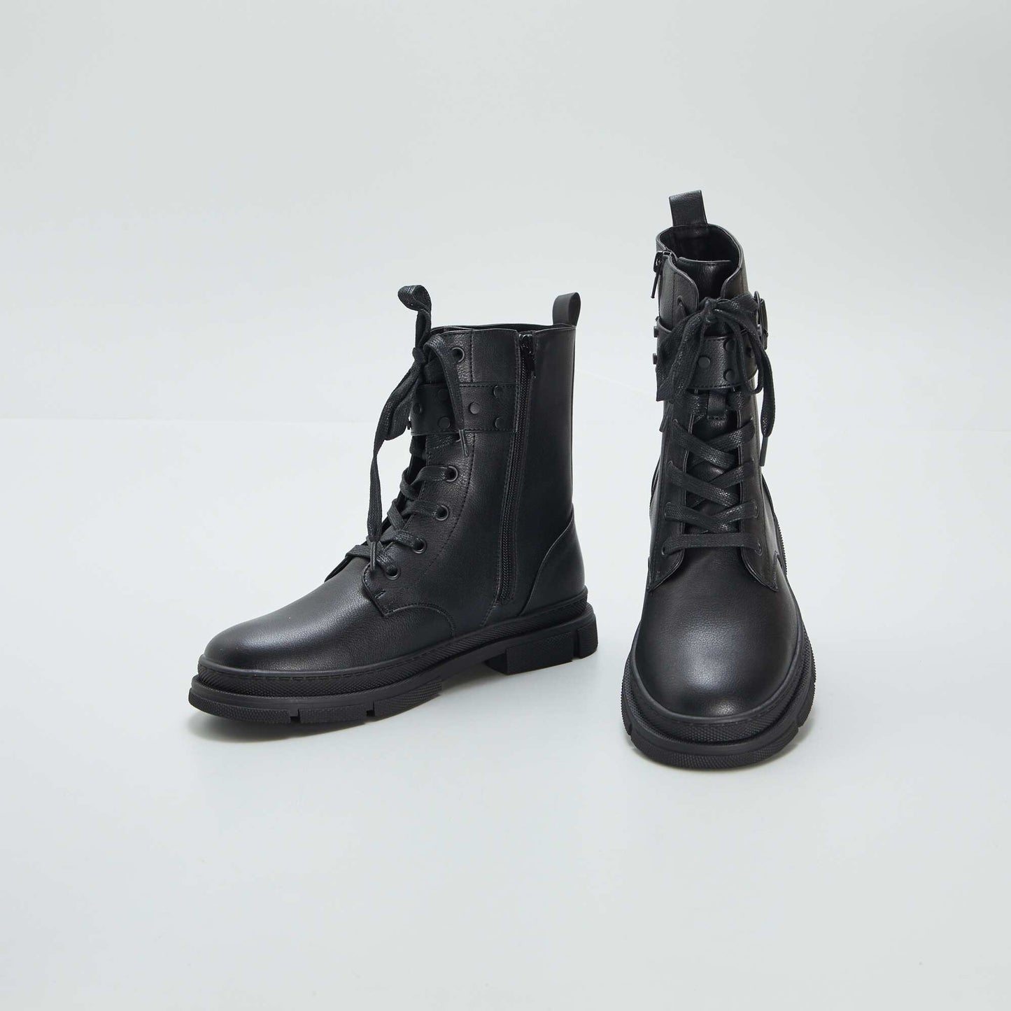 Bottes   lacets et fermeture Noir