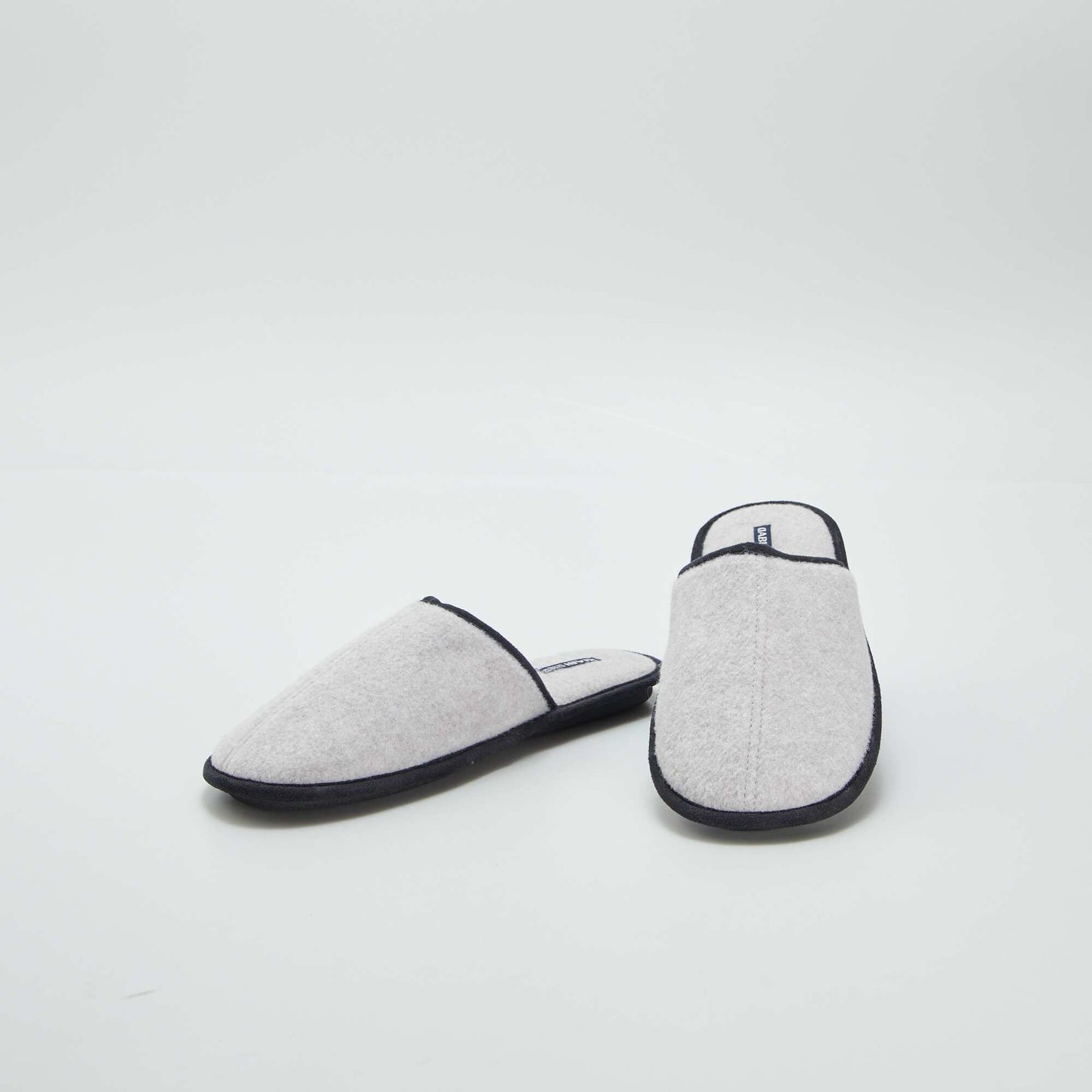 Chaussons mules Gris