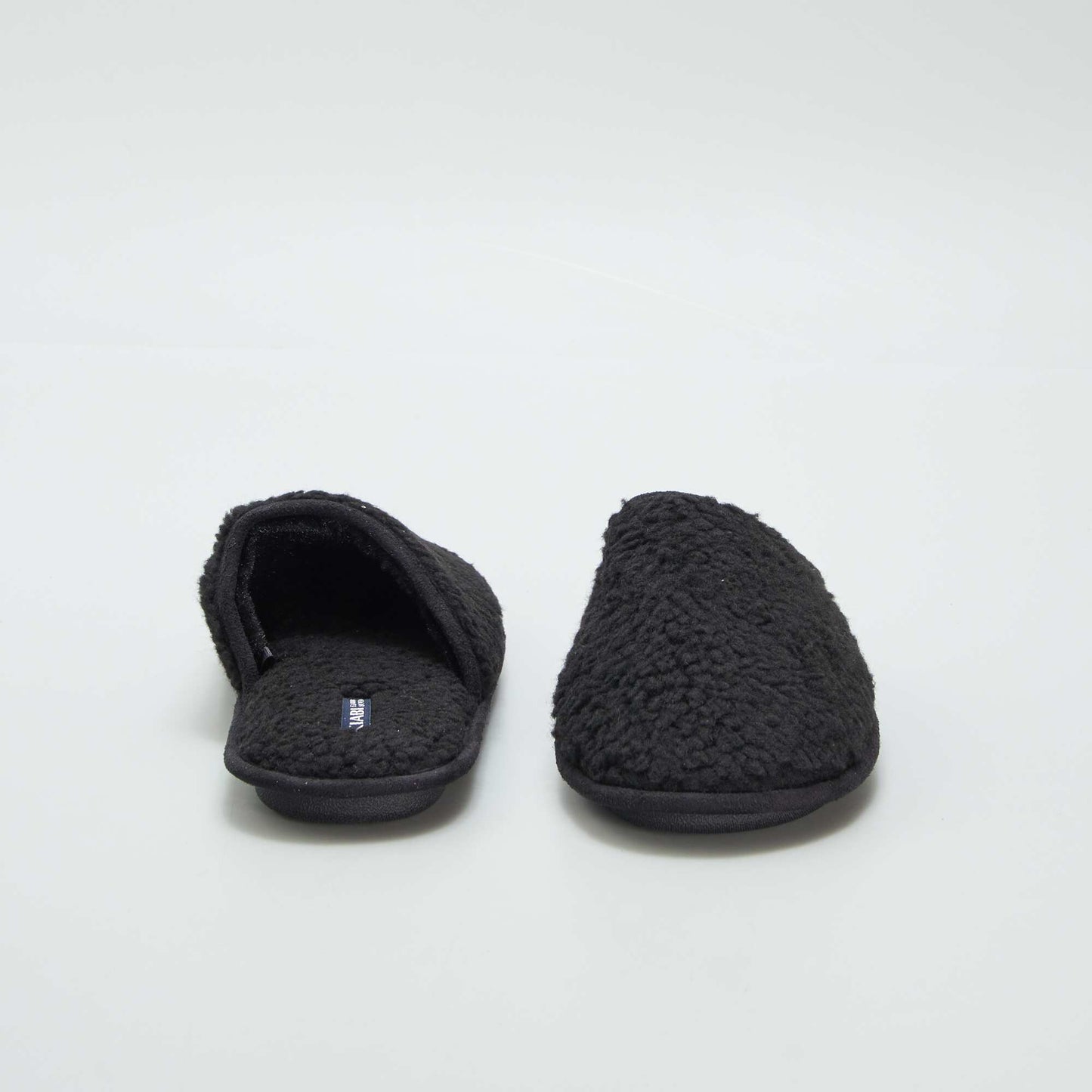 Chaussons en sherpa Noir