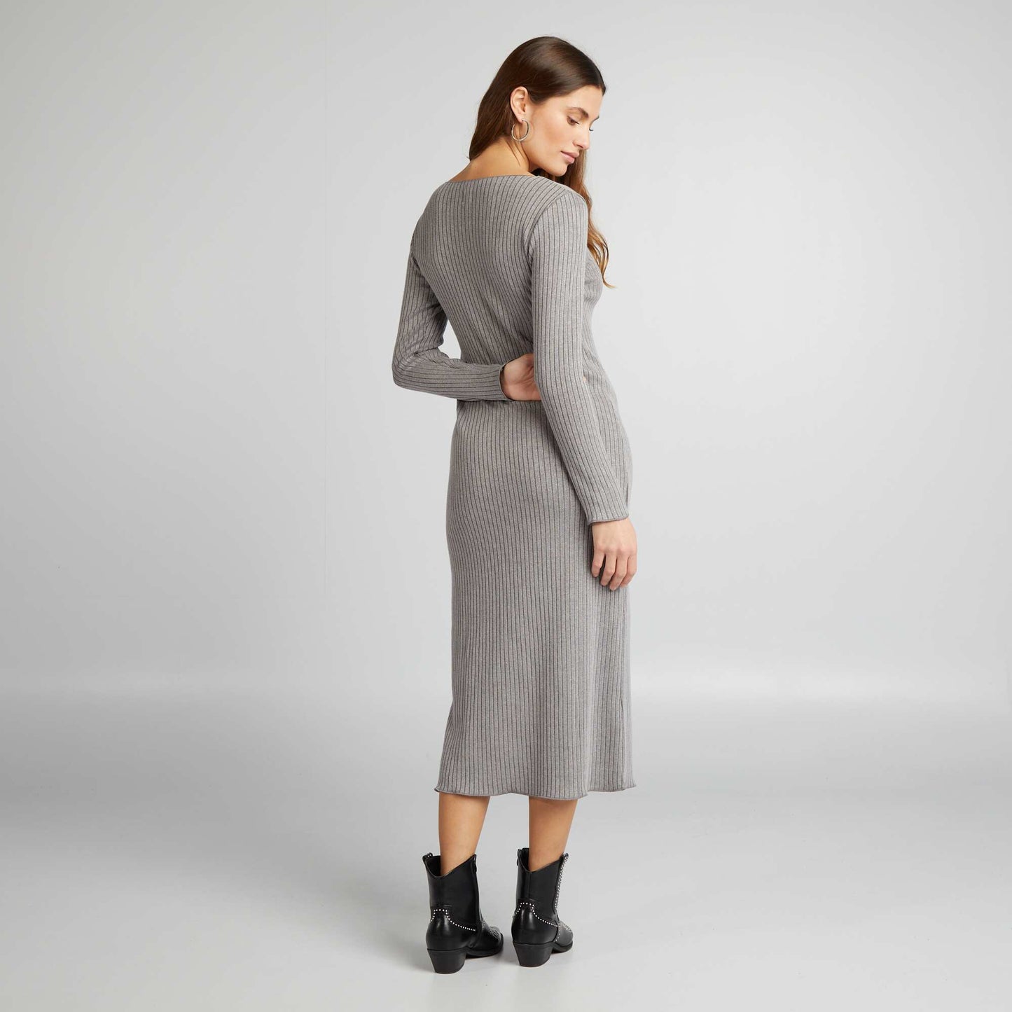 Robe longue en maille c tel e Gris