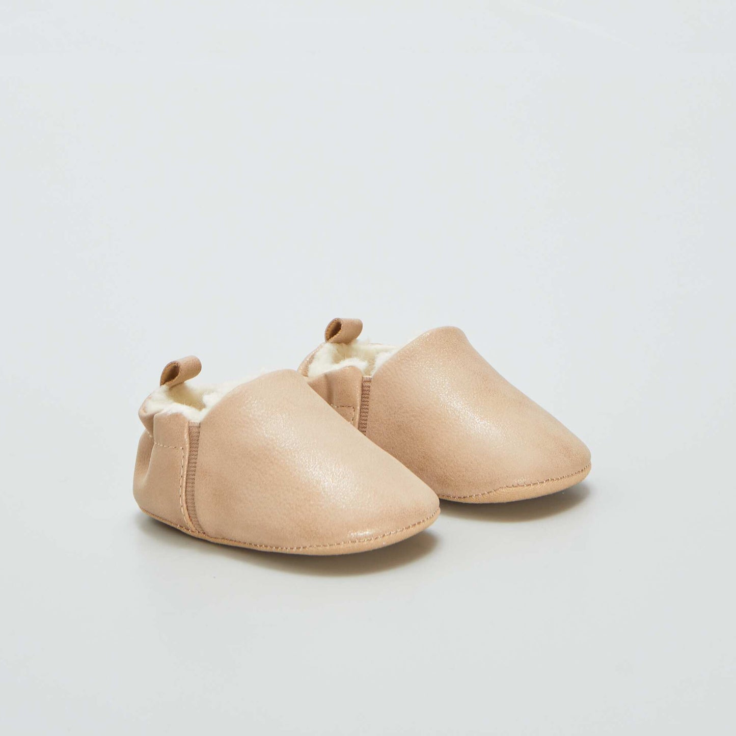 Chaussons en su dine fourr s Beige