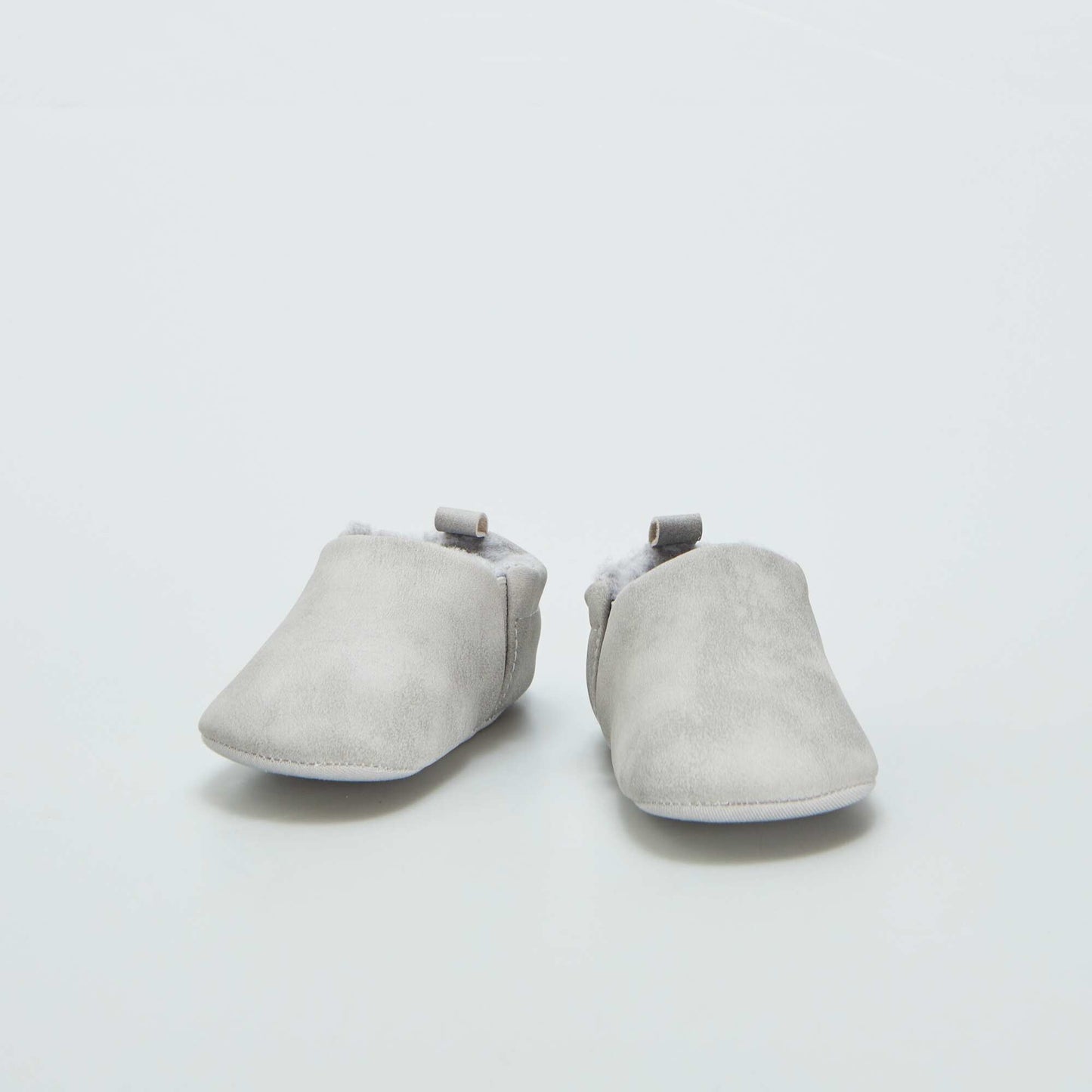 Chaussons en su dine fourr s Gris