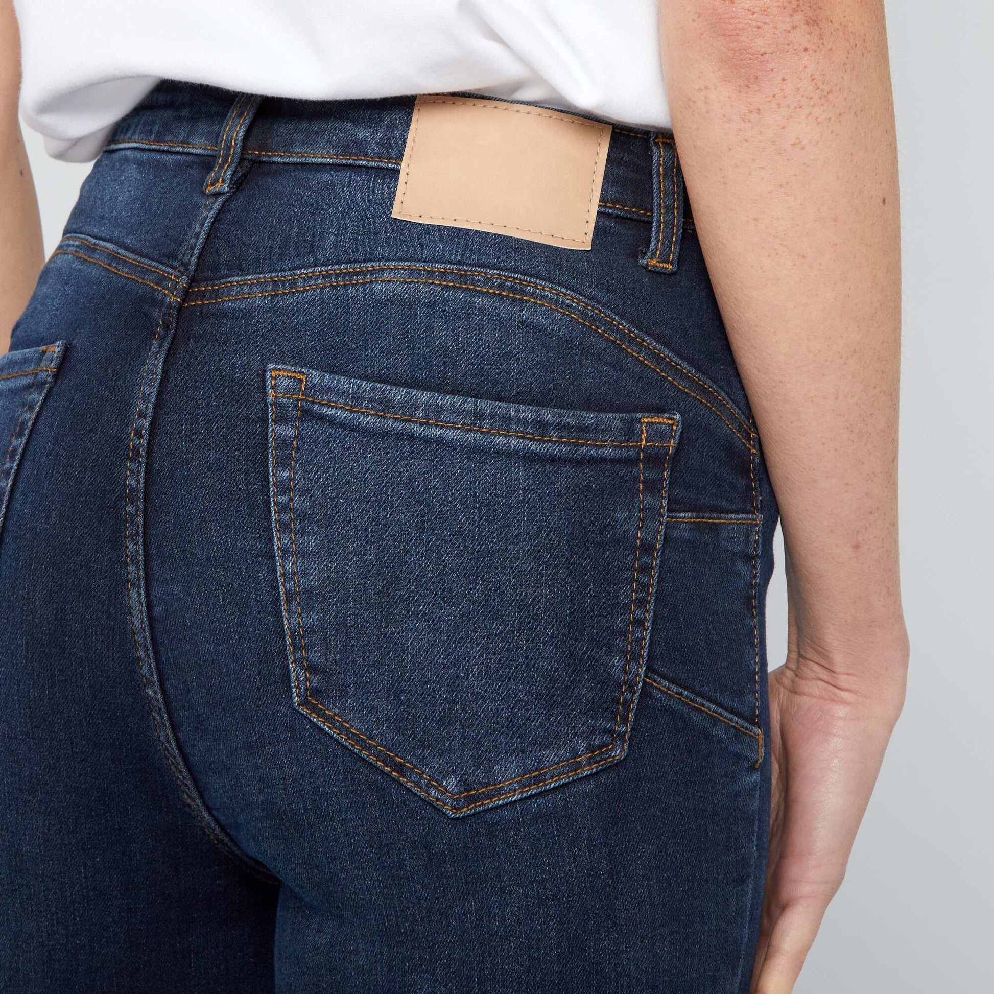 Jean skinny à taille haute - L28 BRUT