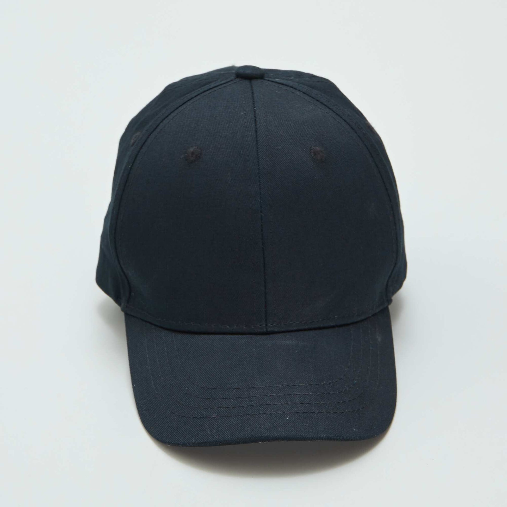 Casquette basique style baseball Noir