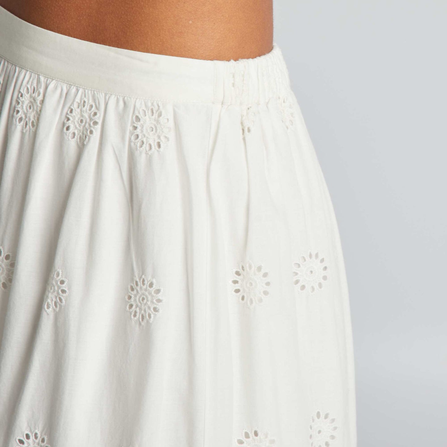 Jupe longue en broderie anglaise Blanc