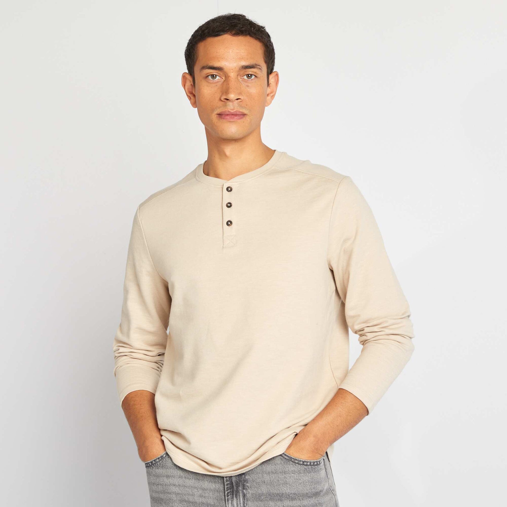 T-shirt à col tunisien Beige