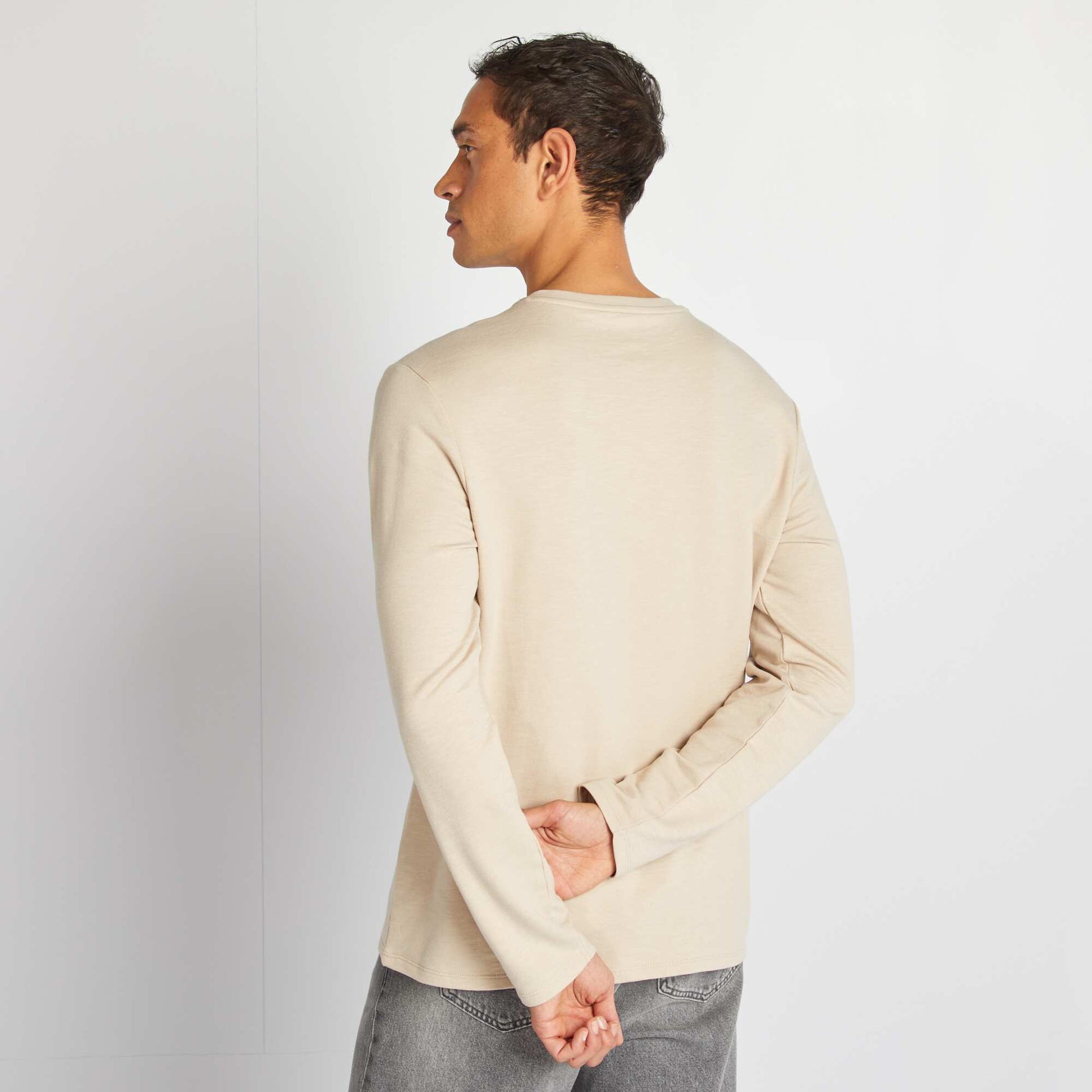 T-shirt à col tunisien Beige