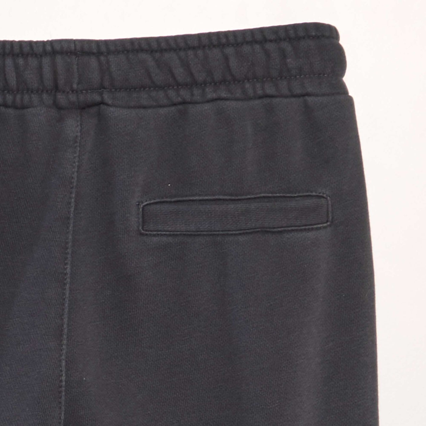 Pantalon droit avec poches rabat Noir