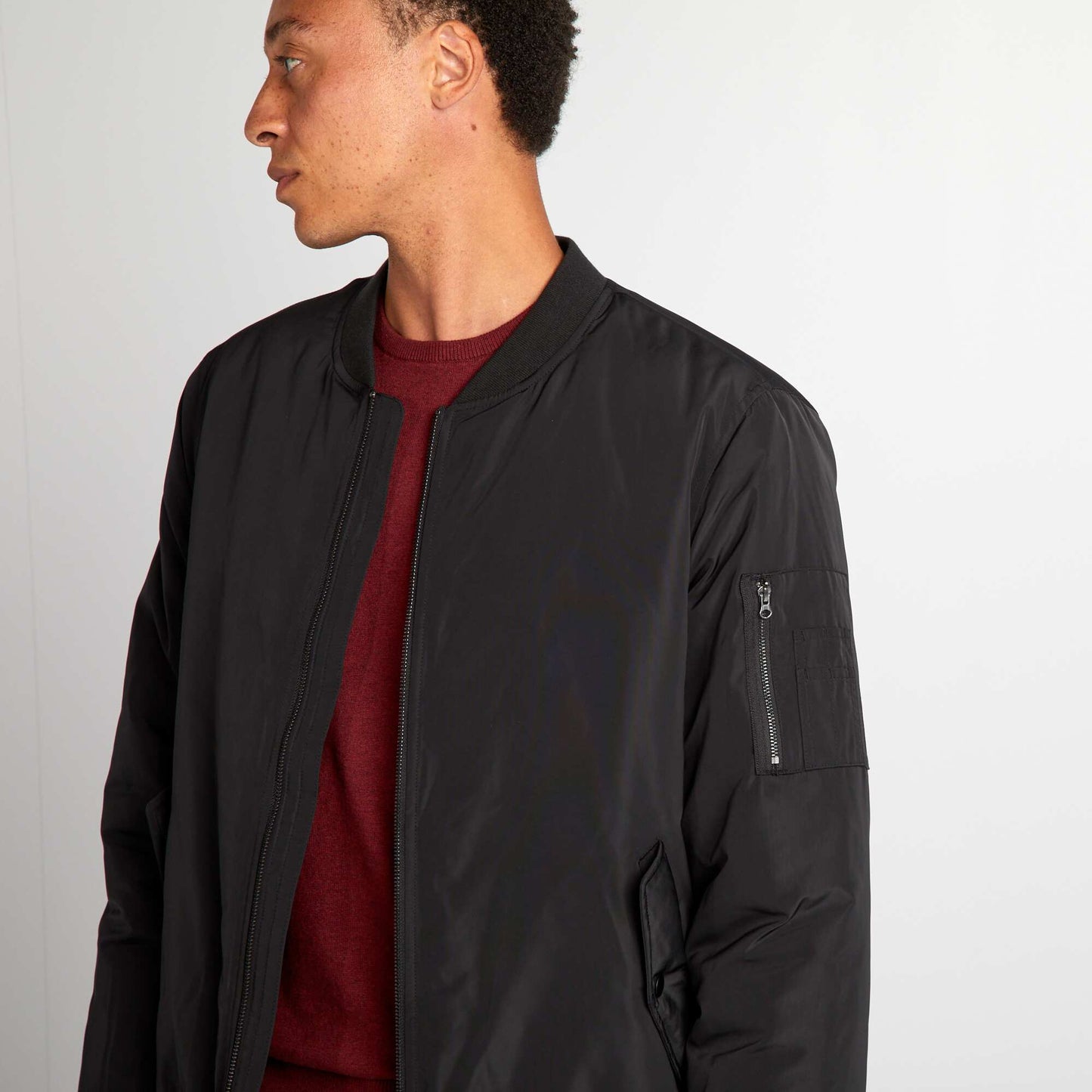 Blouson avec col ras du cou noir