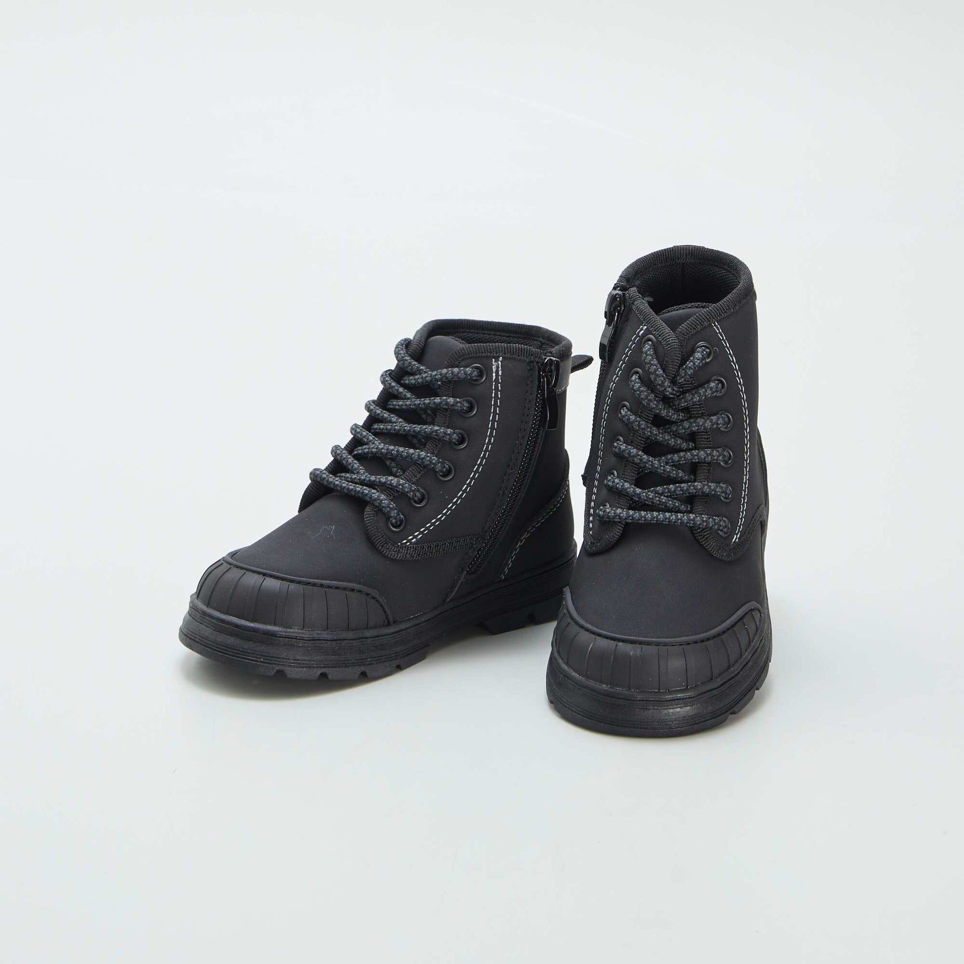 Boots esprit trekking fourr es noir