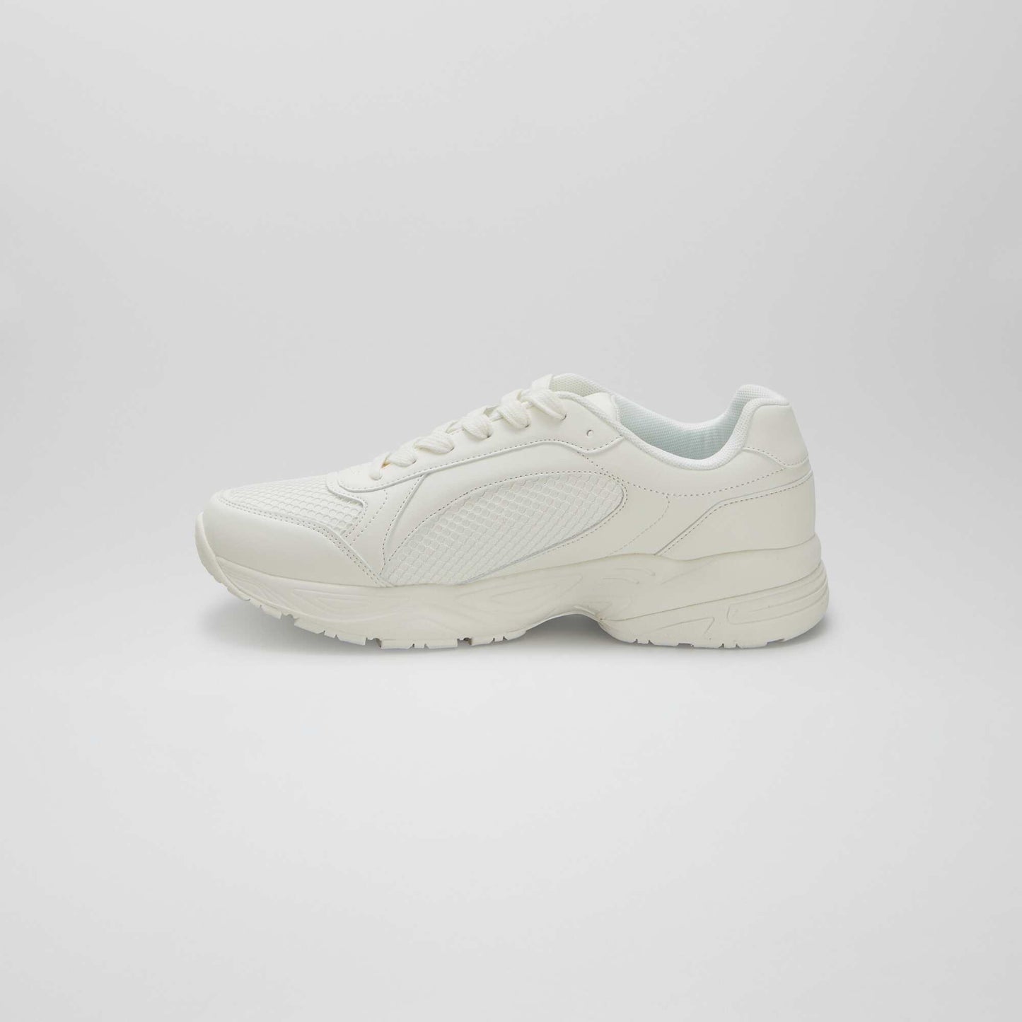 Baskets running en mesh blanc