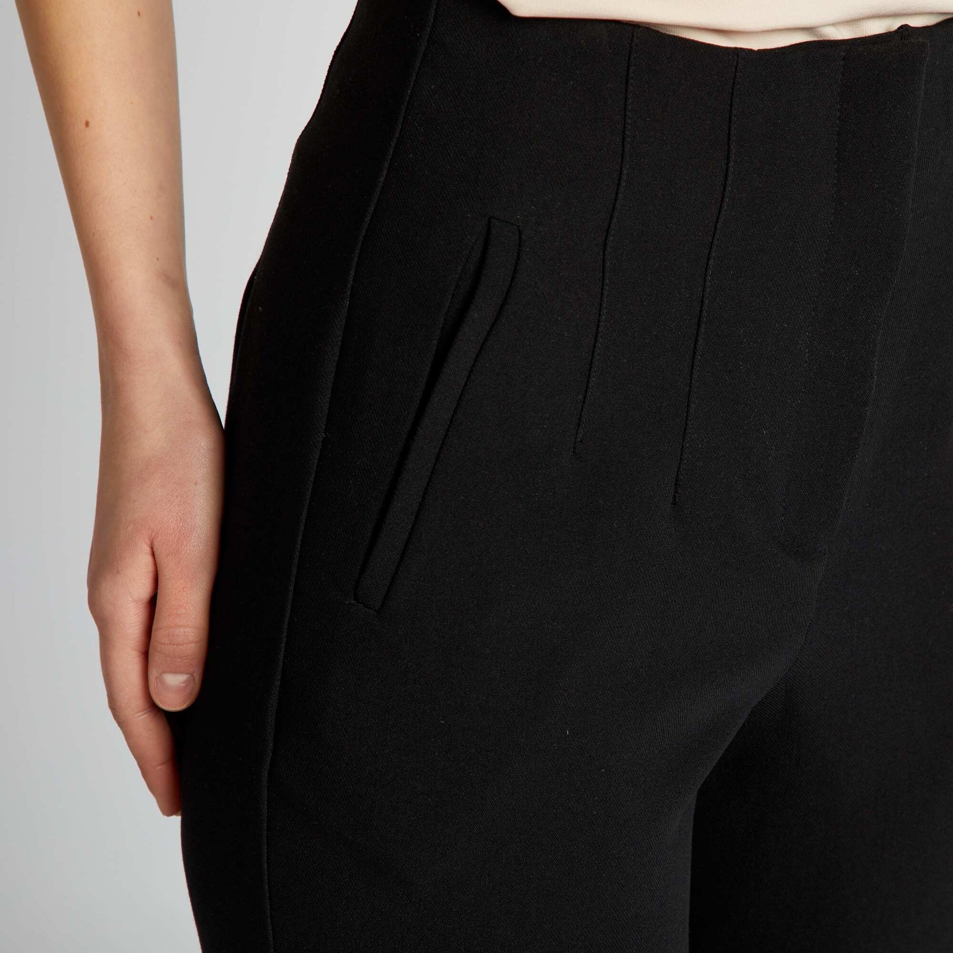 Pantalon droit taille haute noir
