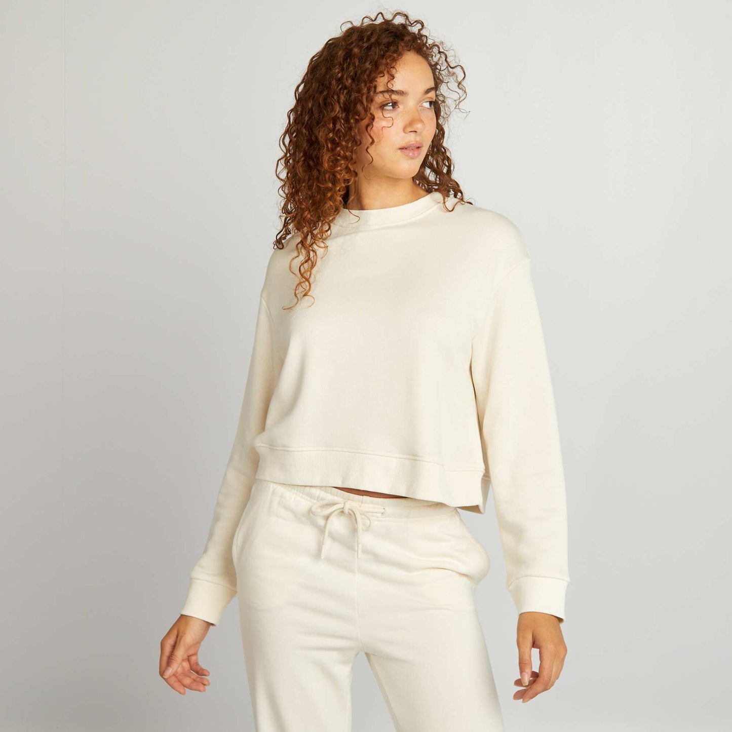 Sweat cropped   col rond Beige