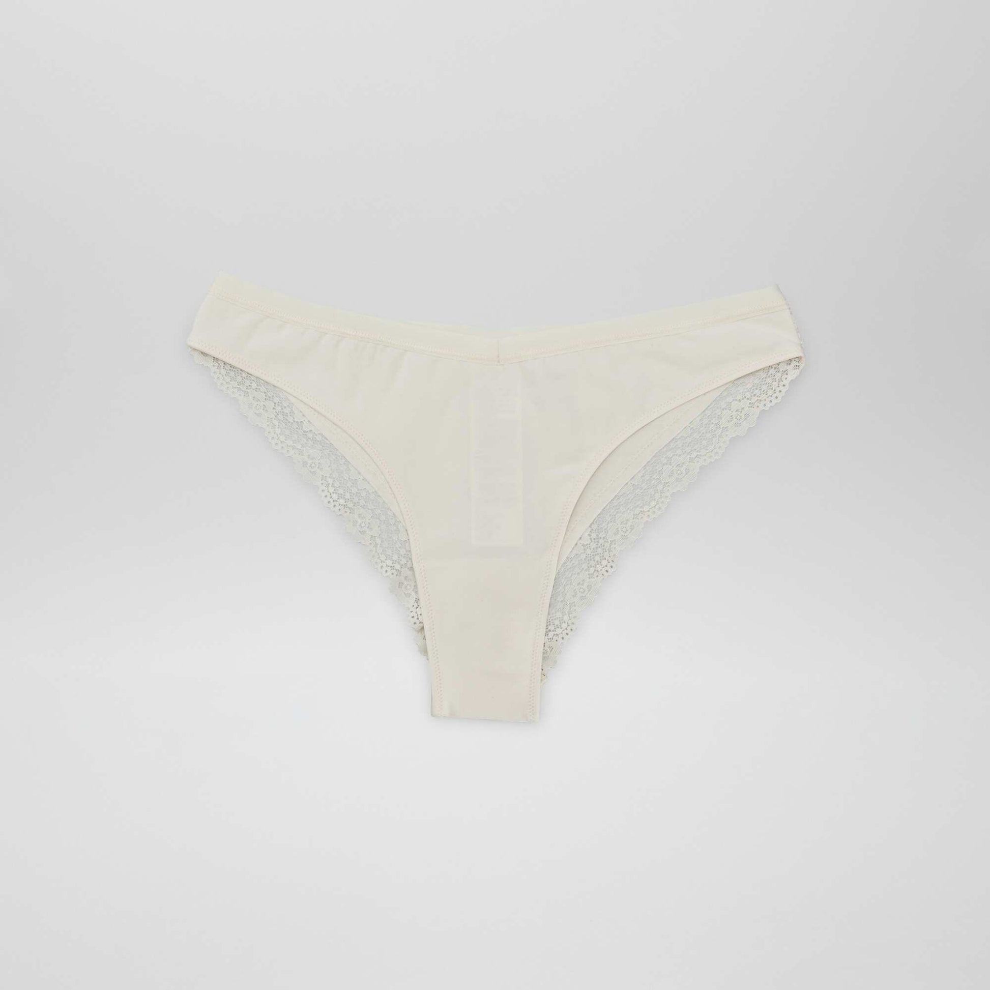 BWC83_1_ZC5
