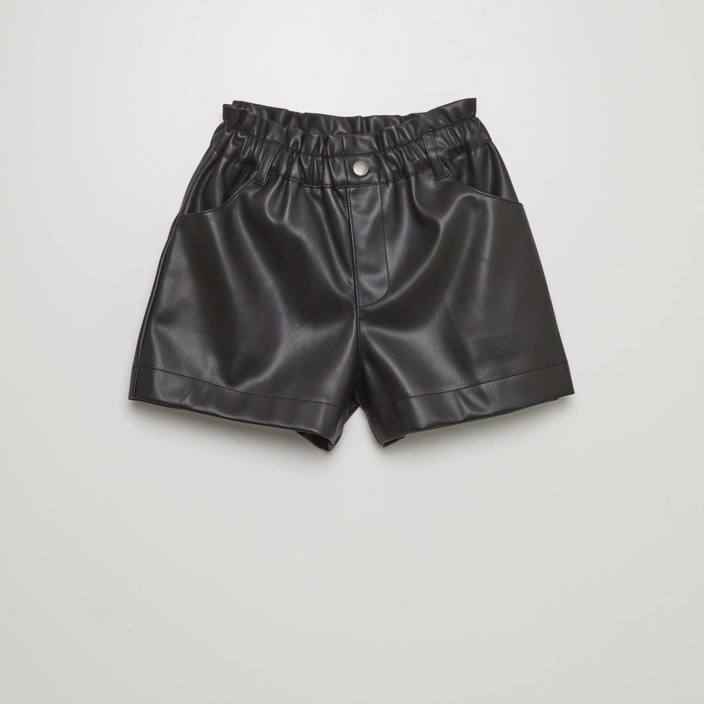 Short paperbag en simili noir