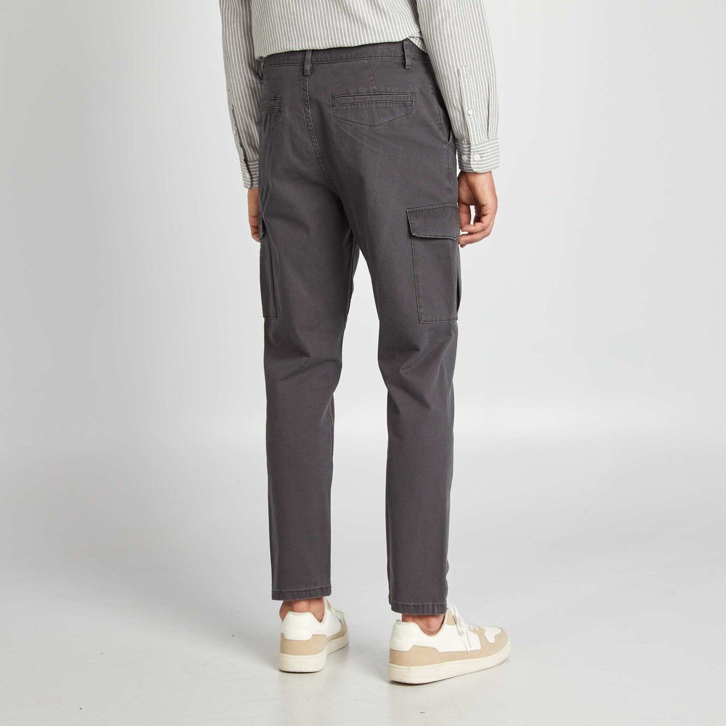 Pantalon multipoche slim gris fonc