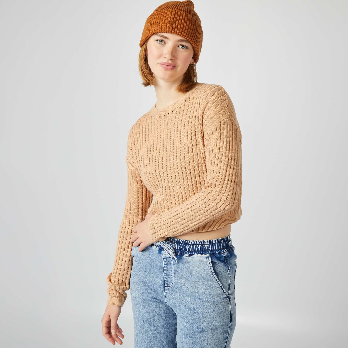 Pull crop top maille ajour e Brun