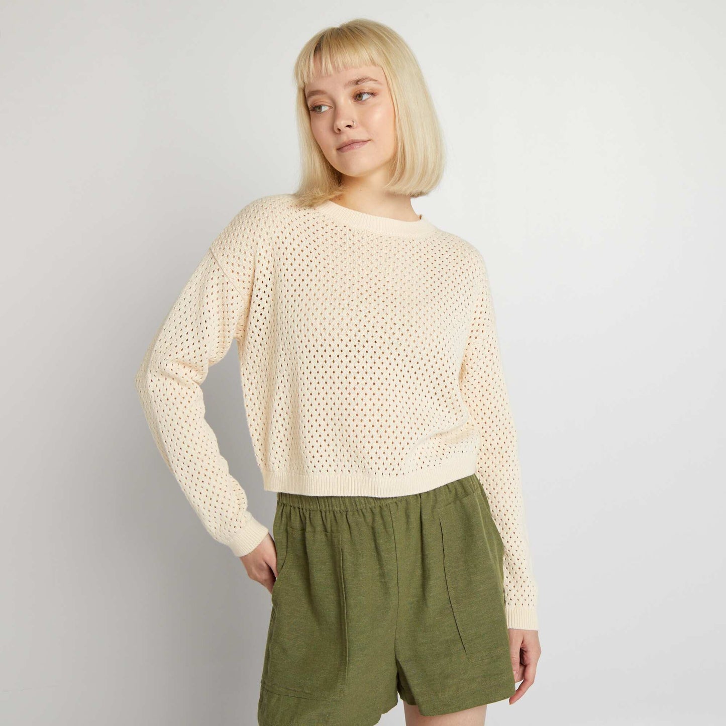 Pull en maille ajour e   col rond Beige