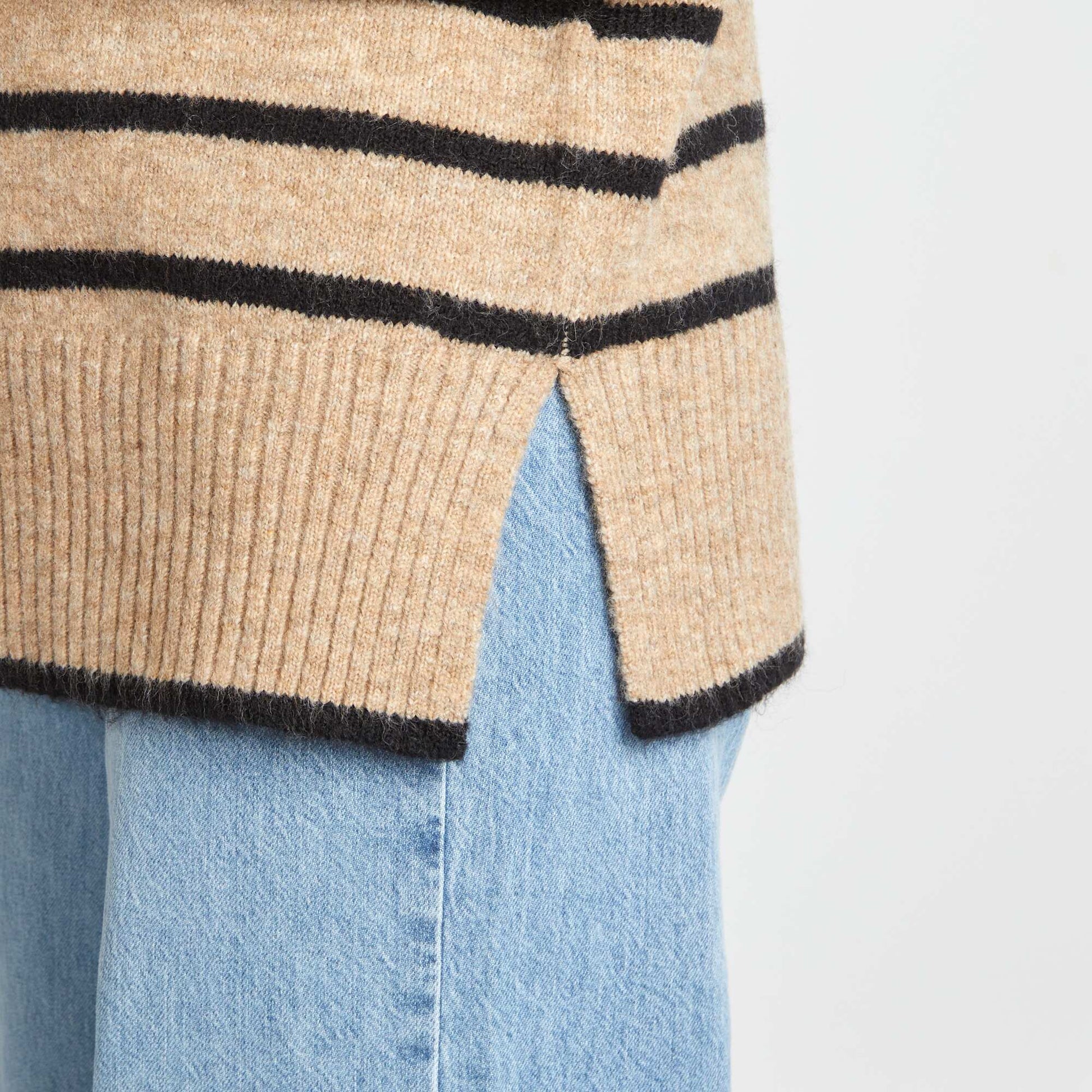 Pull en maille col montant Beige/noir