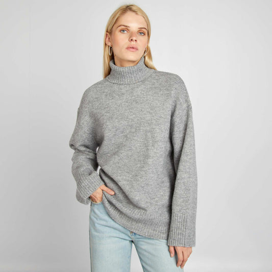 Pull en maille   col montant Gris