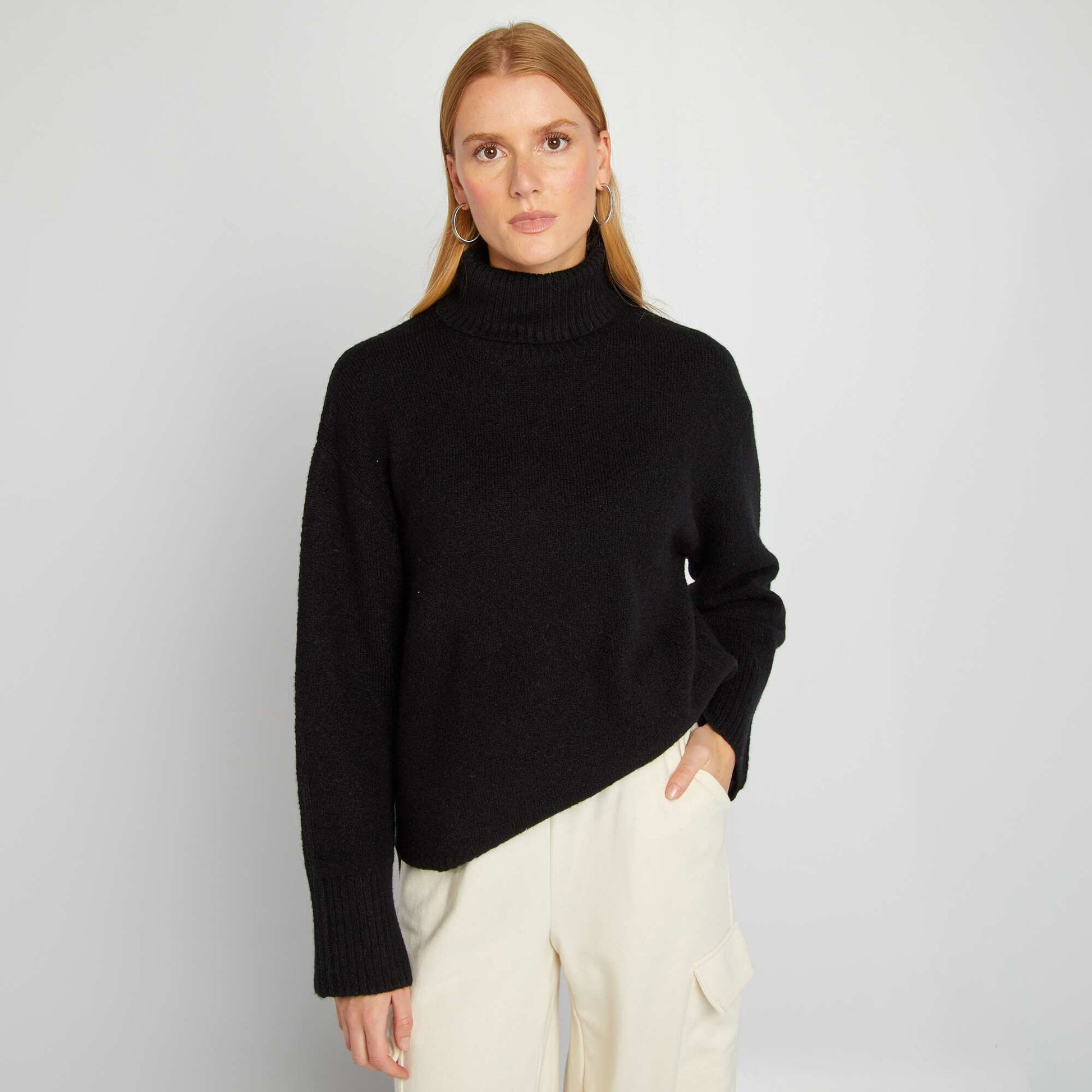 Pull en maille col montant noir