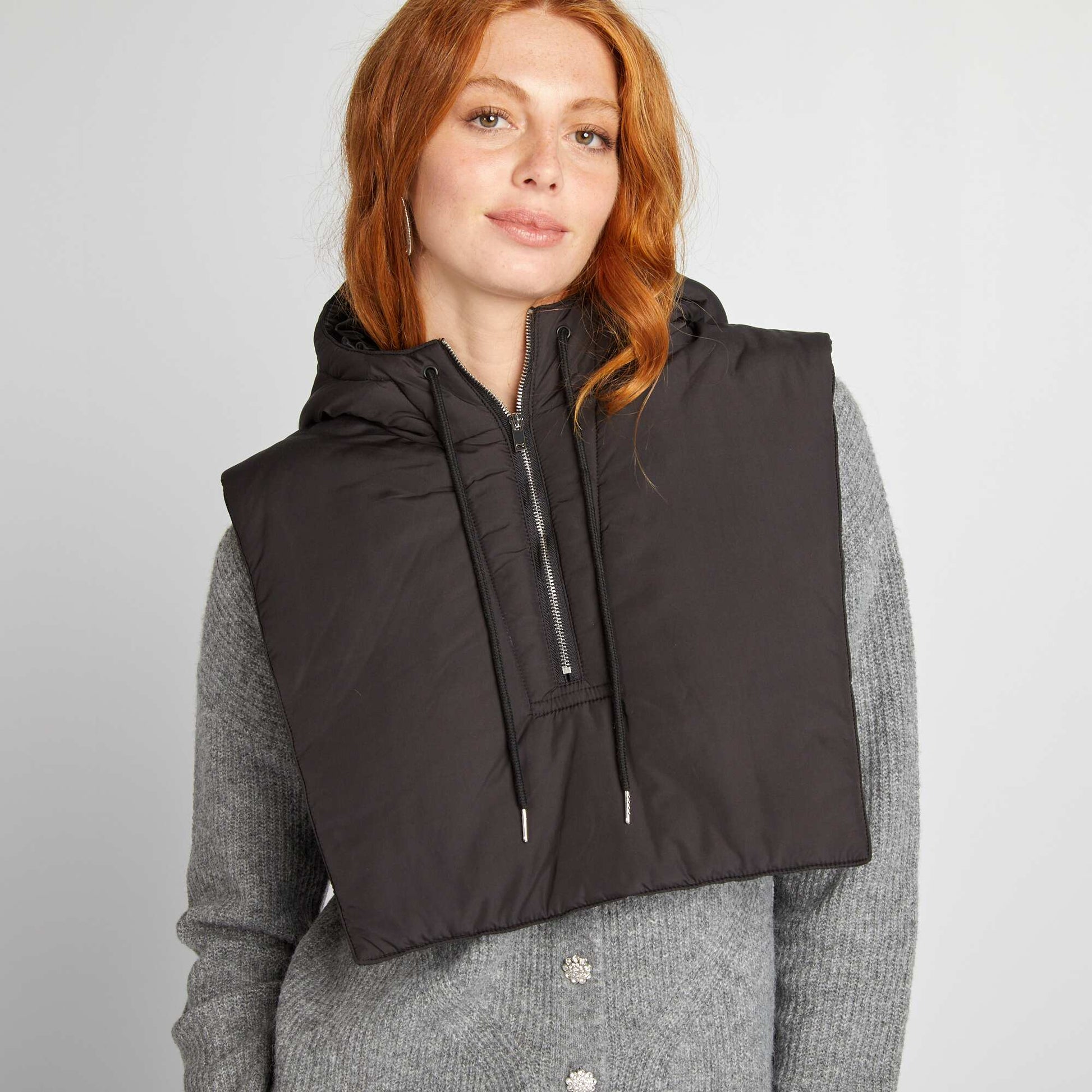 Doudoune plastron capuche Noir
