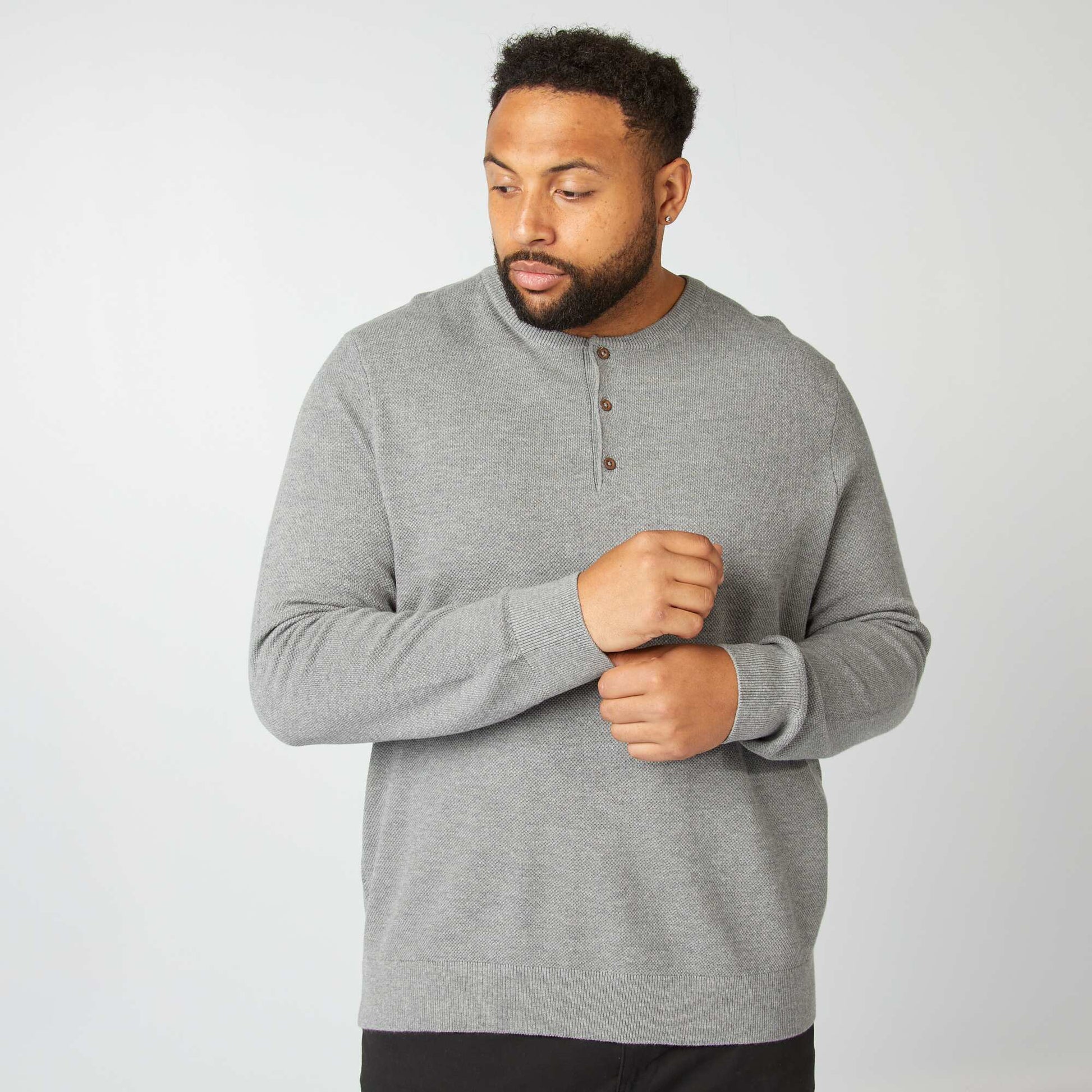 Pull en maille avec col boutonné Gris