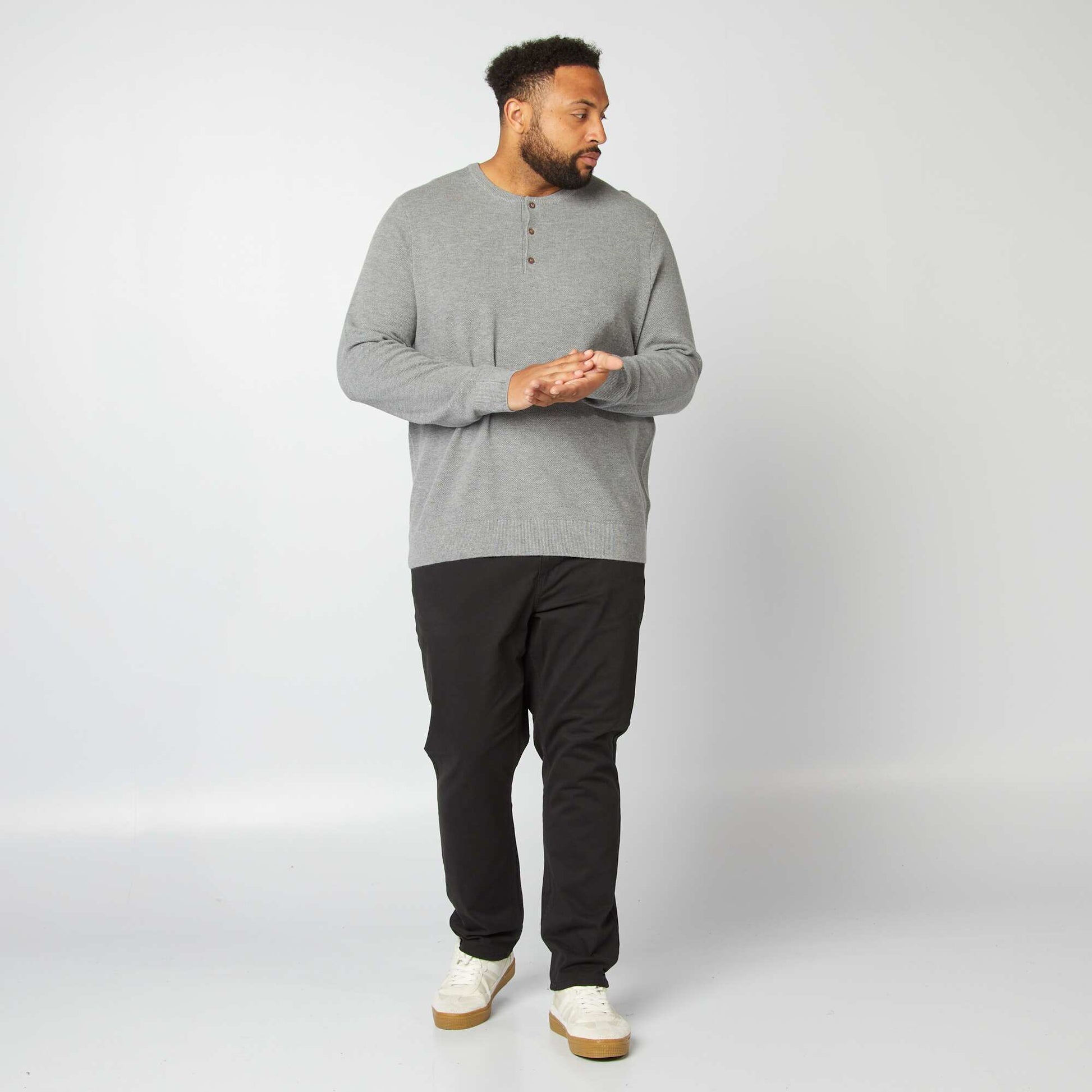 Pull en maille avec col boutonné Gris
