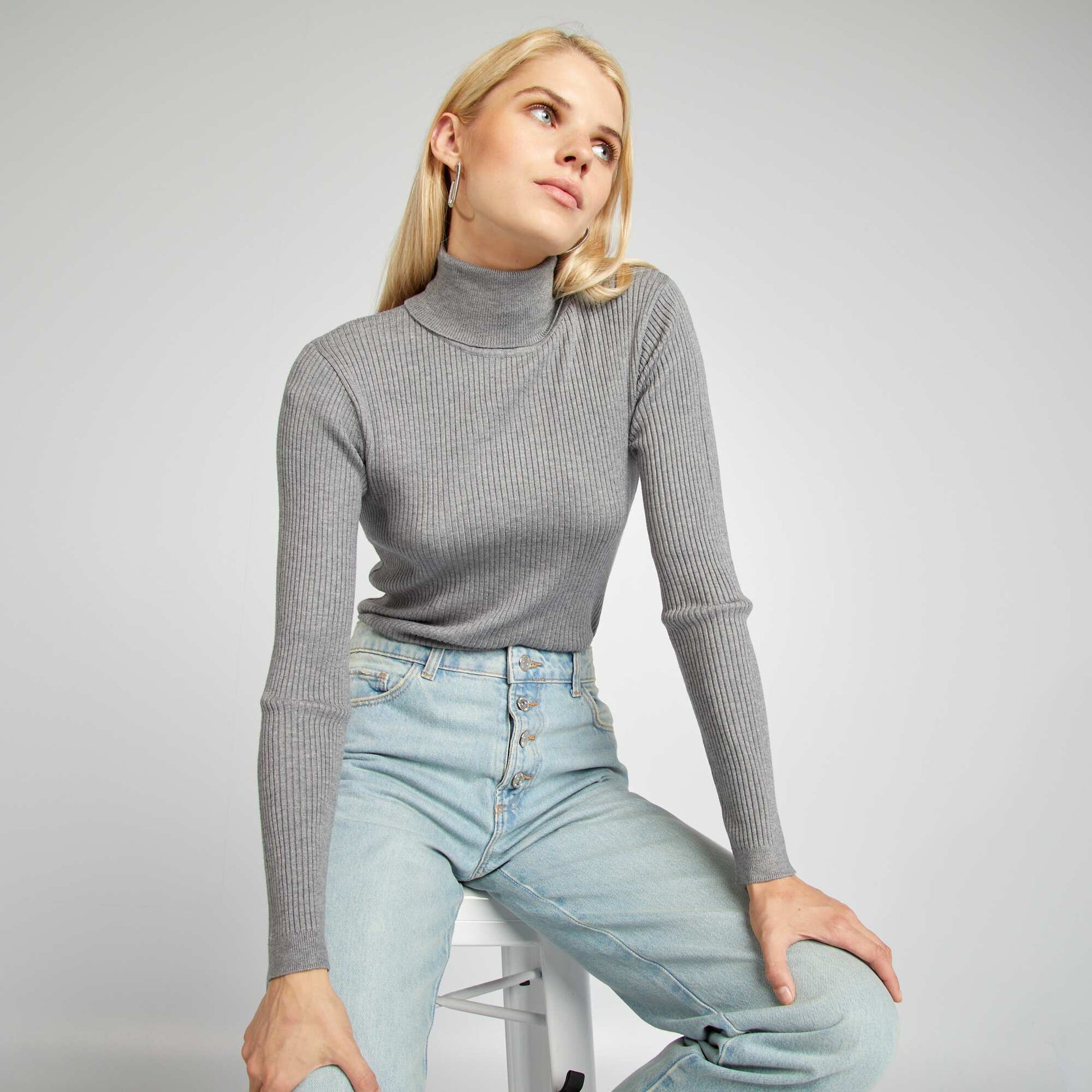 Pull col roul en maille c tel e Gris