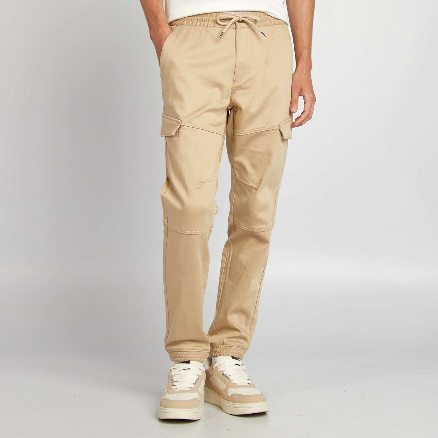 Pantalon de jogging multipoche Beige