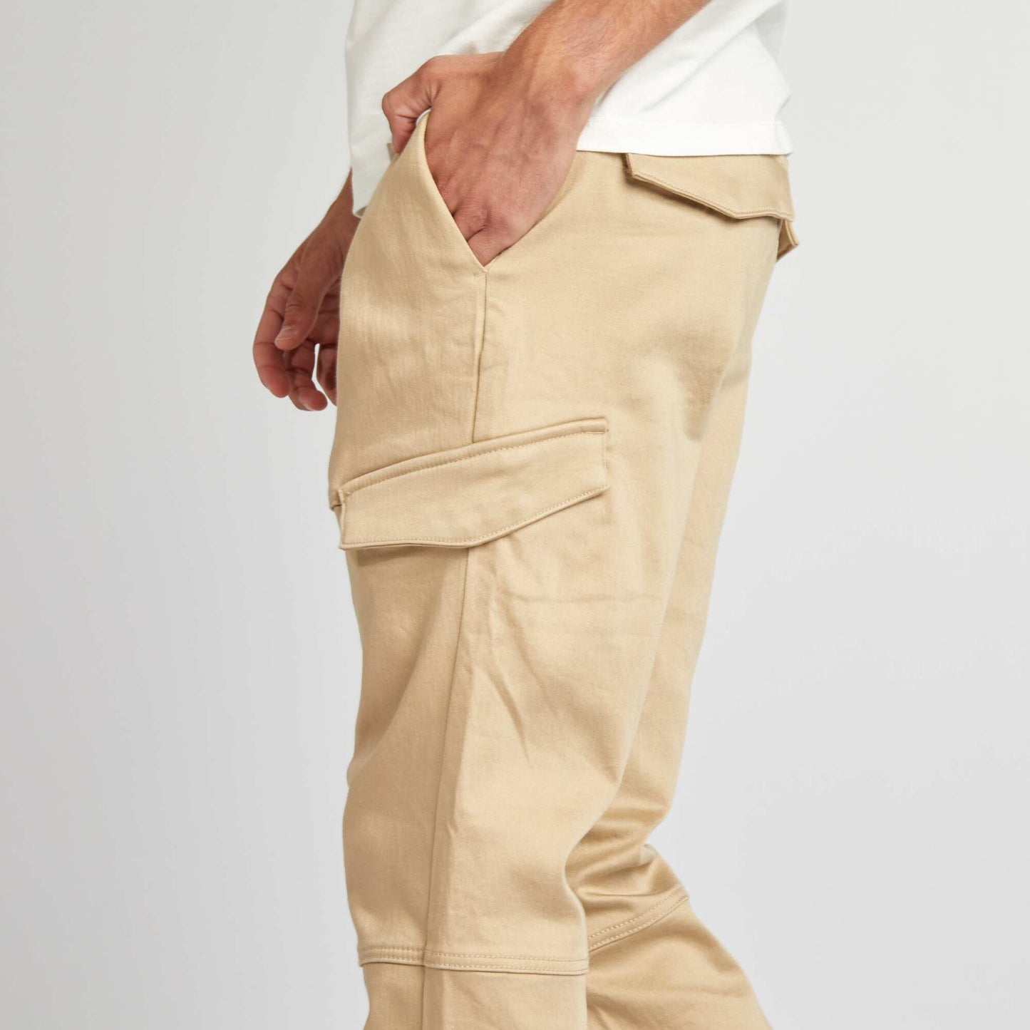 Pantalon de jogging multipoche Beige