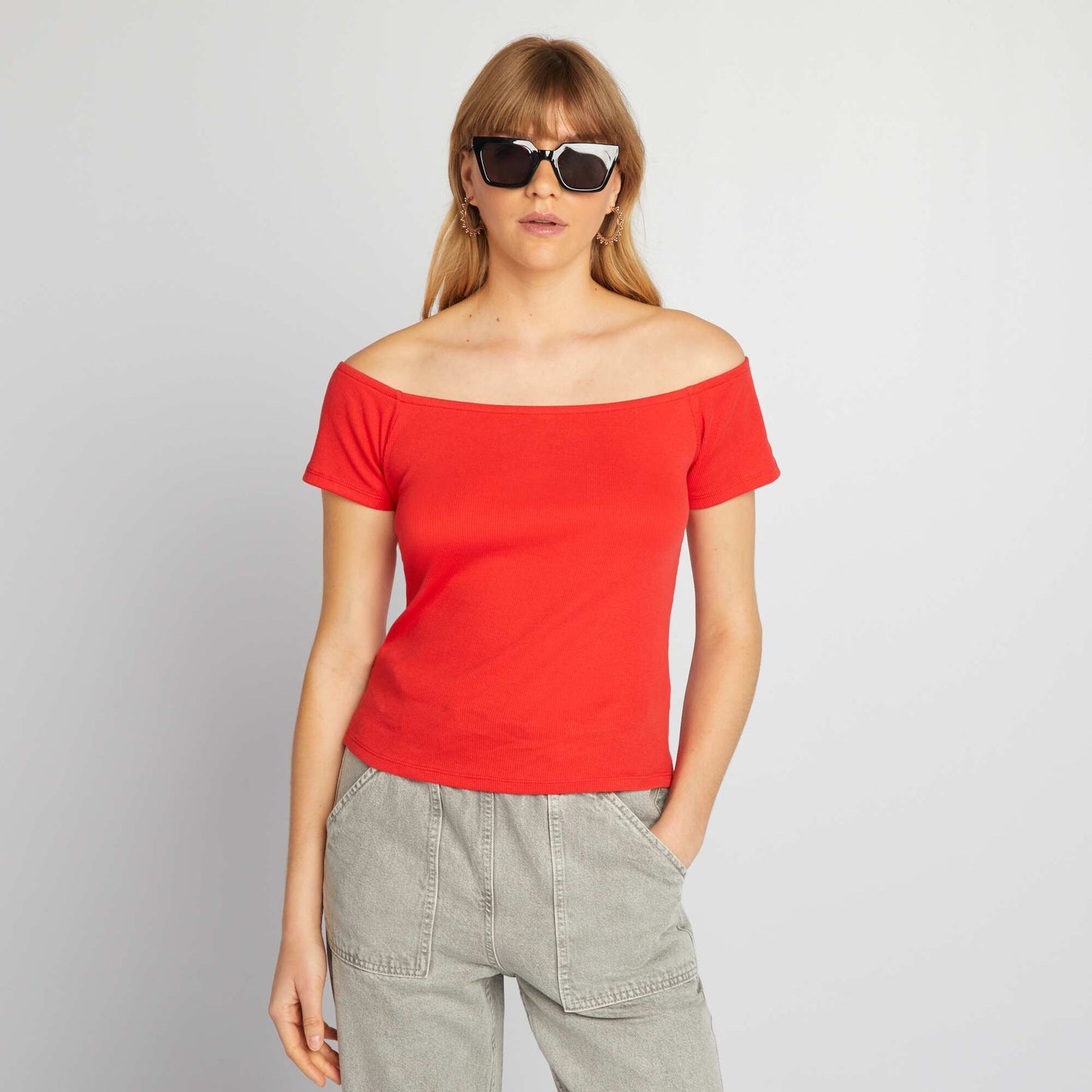 T-shirt bardot en maille cotelée rouge