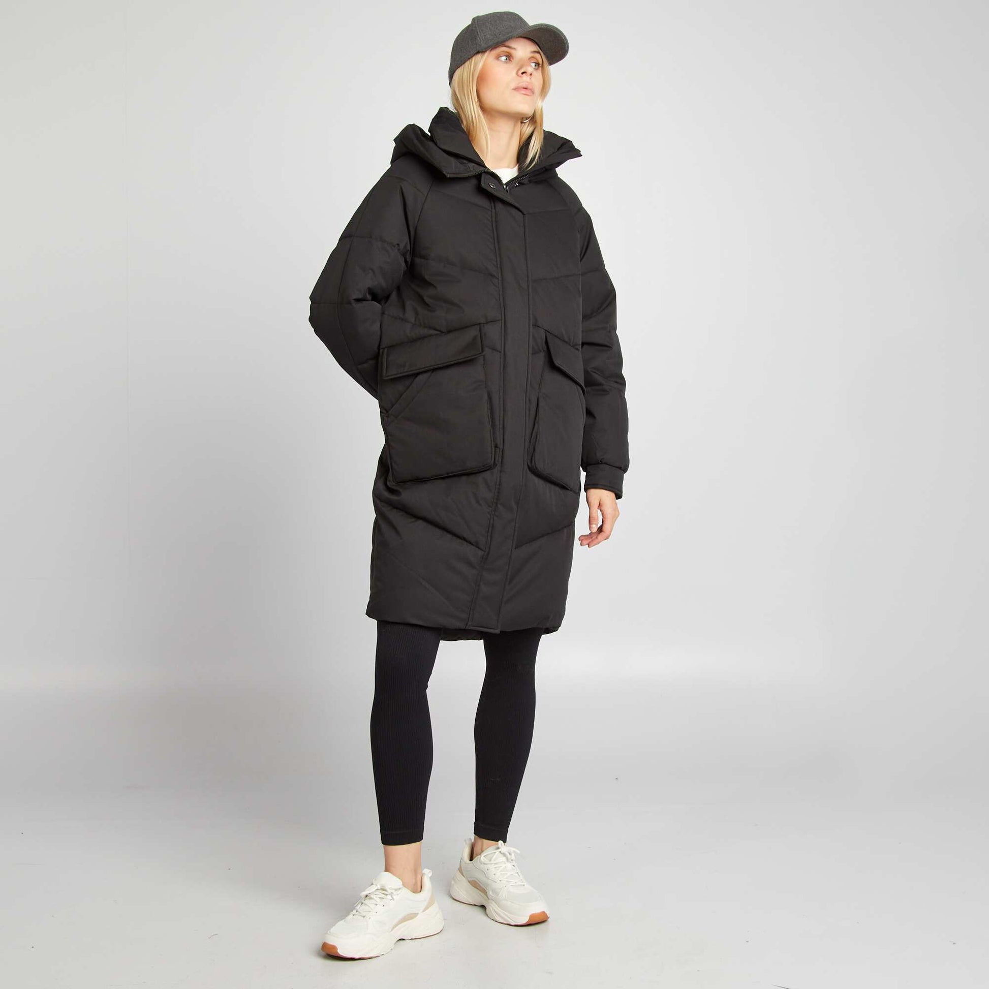 Doudoune mi-longue capuche noir