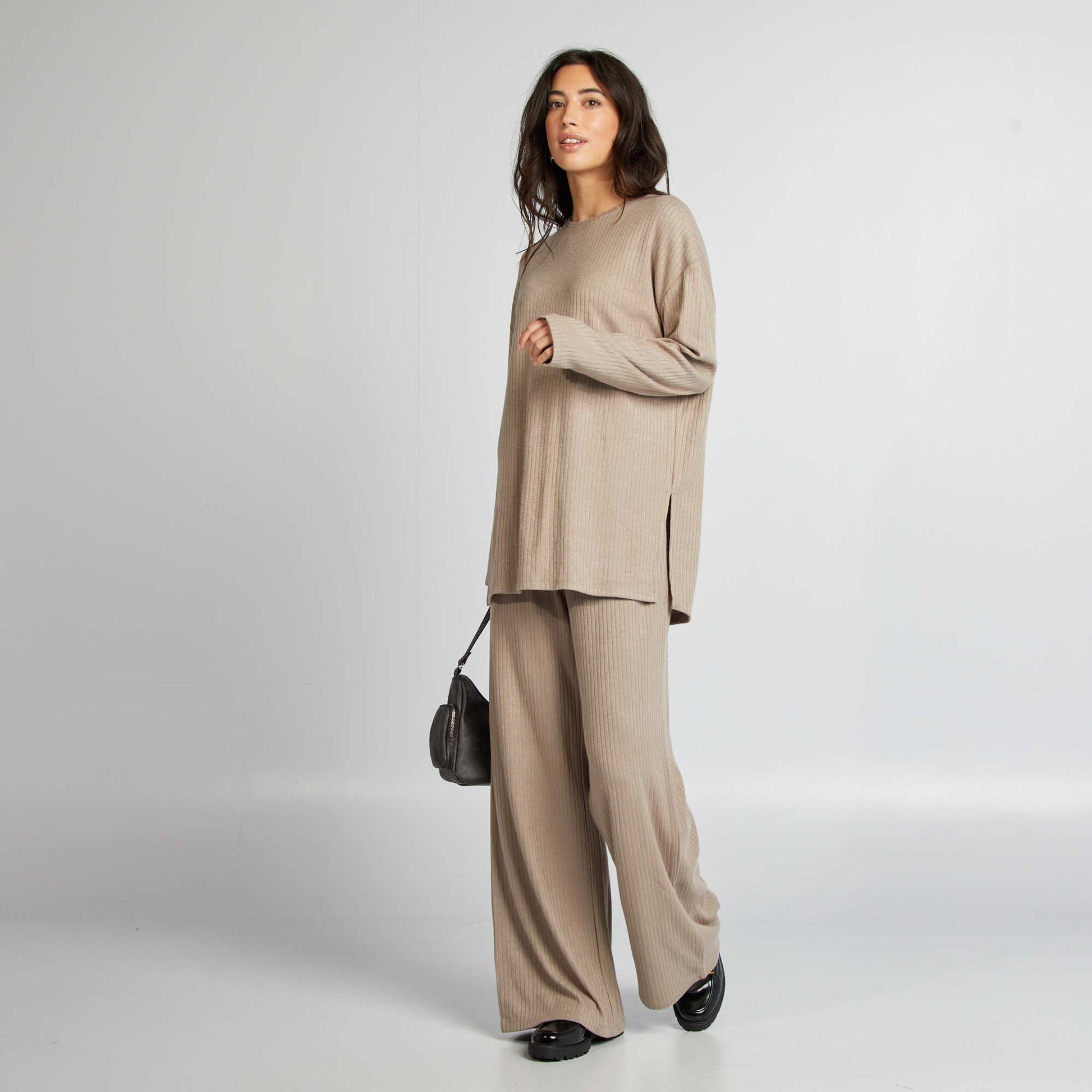 Pull fin en maille c tel Marron