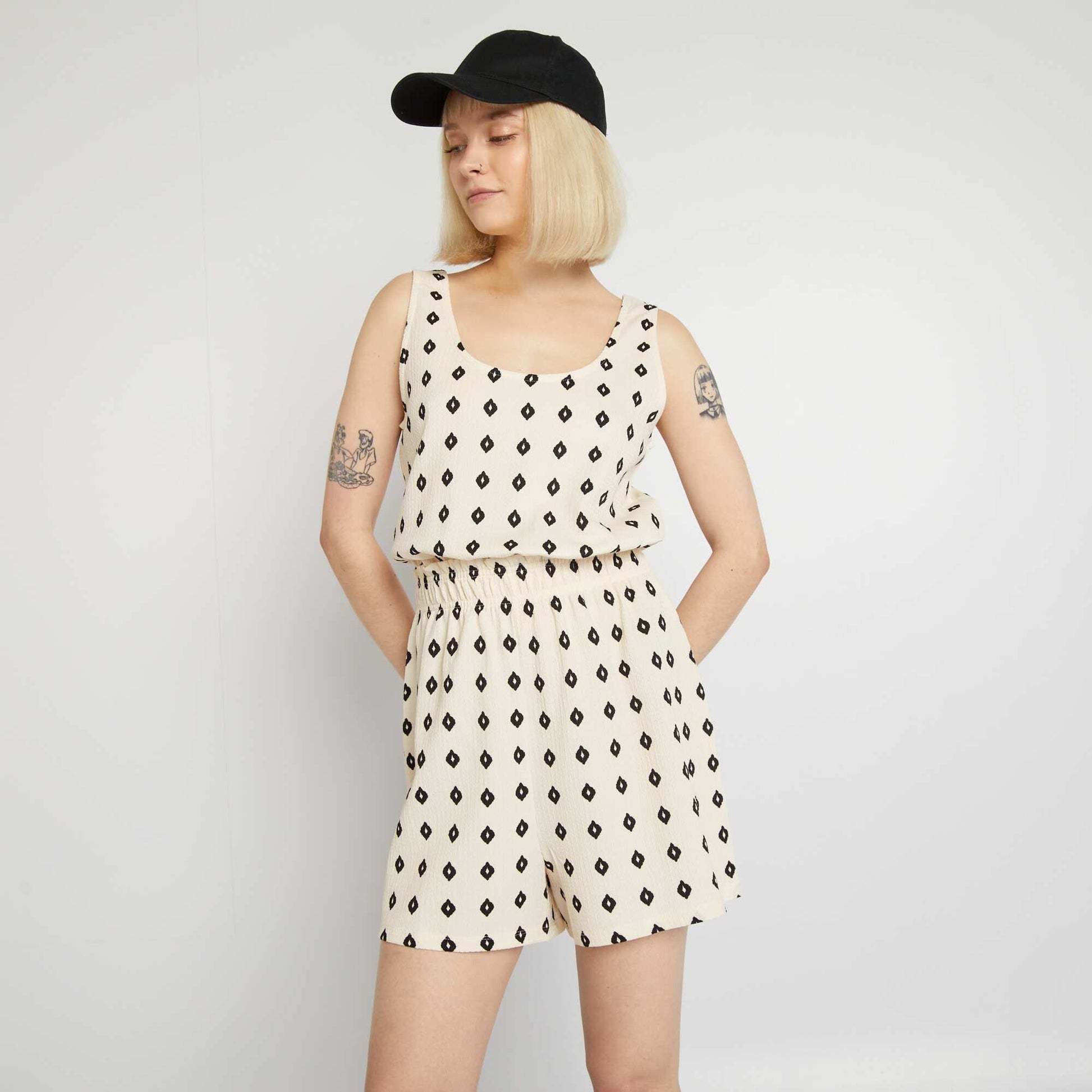 Combishort courte taille lastiqu e Noir/Beige
