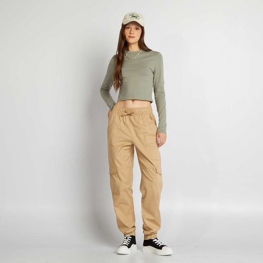 Pantalon large avec poches sur les côtés Beige