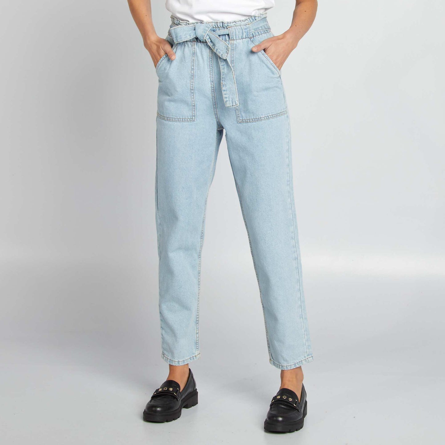 Pantalon denim mom avec ceinture à nouer Triple stone