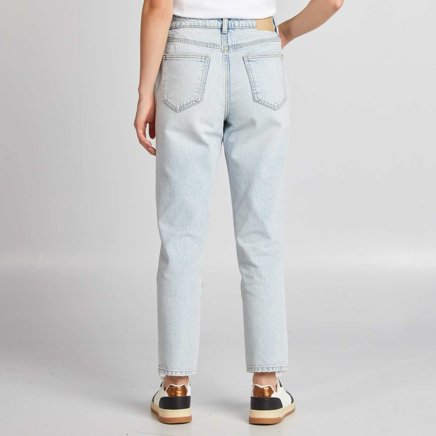 Jean mom fit Triple stone