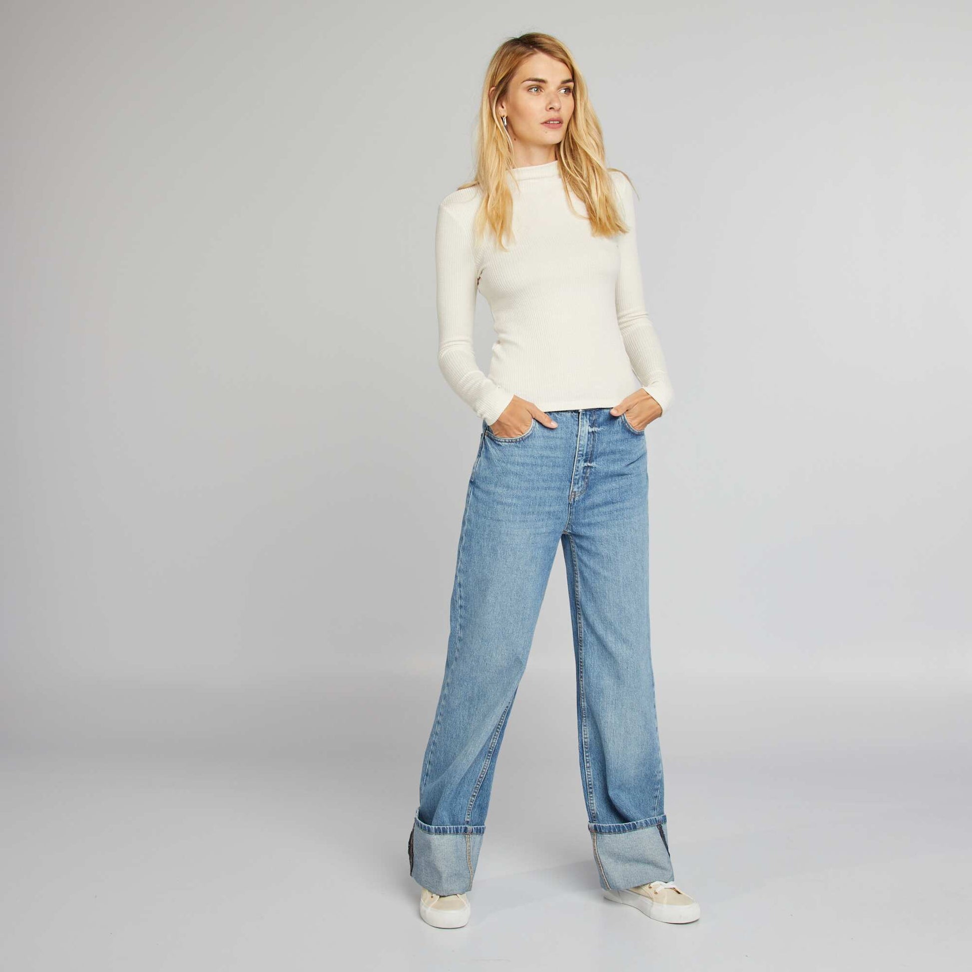 Pull fin en maille c tel e beige