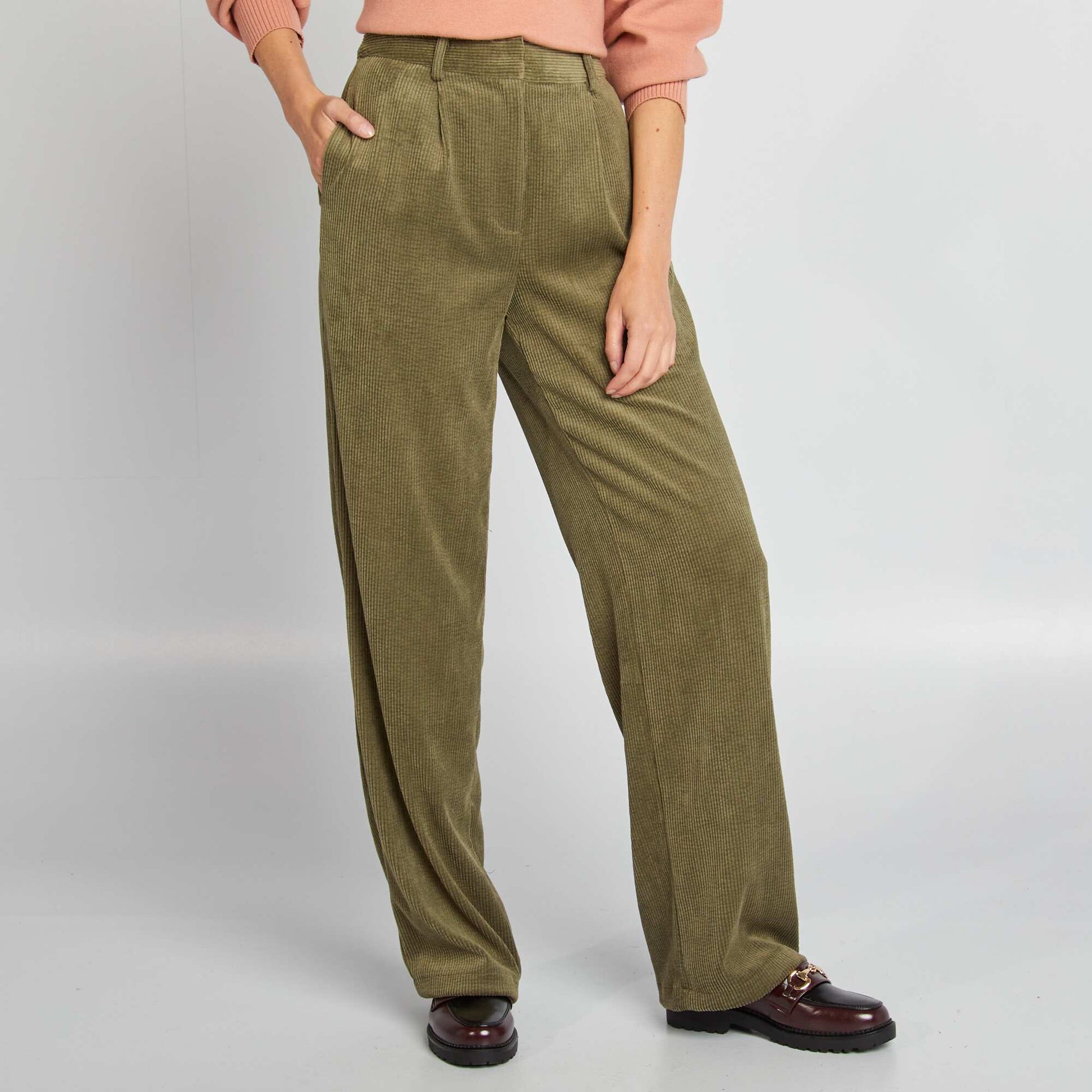 Pantalon large en velours Kaki