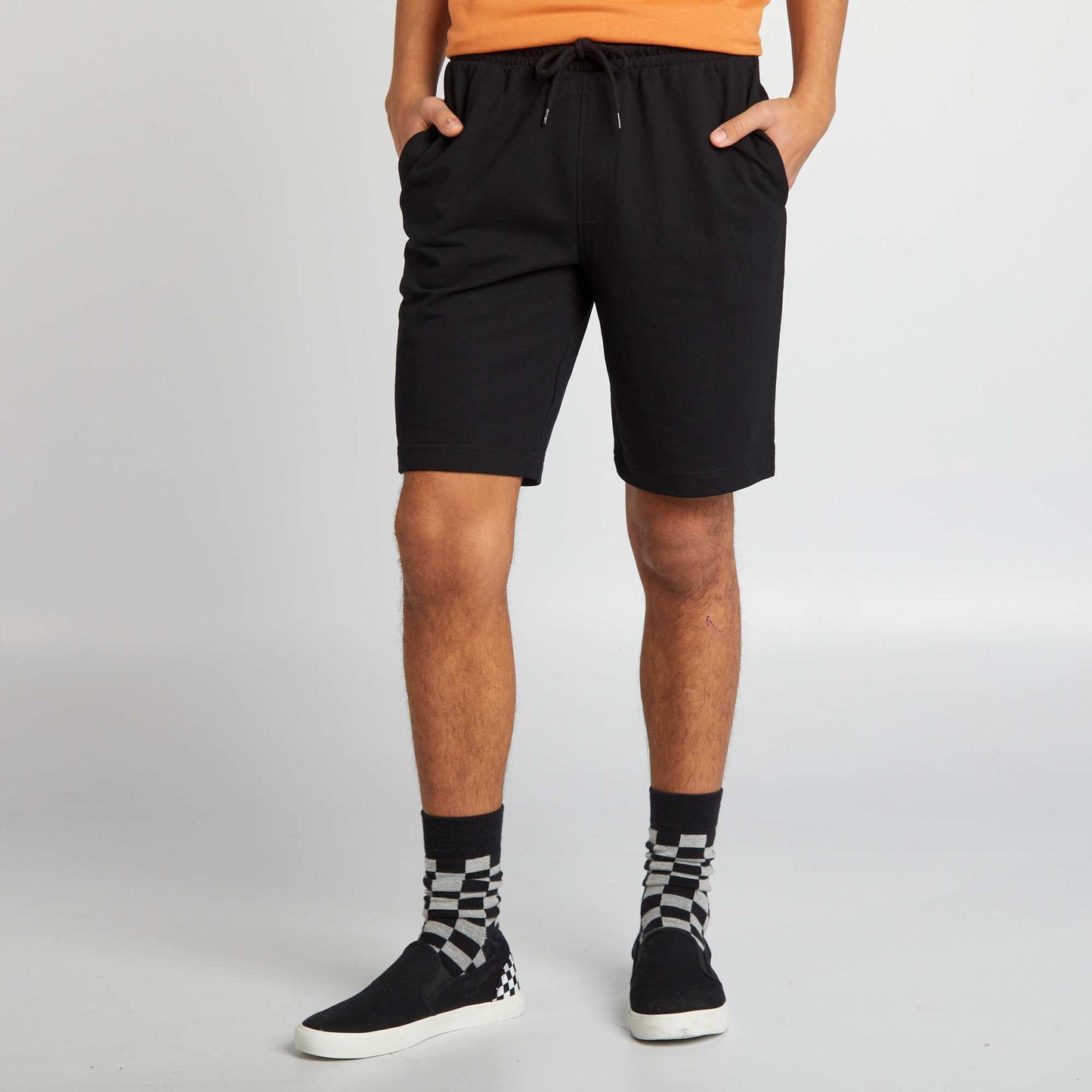 Short de sport style jogger noir